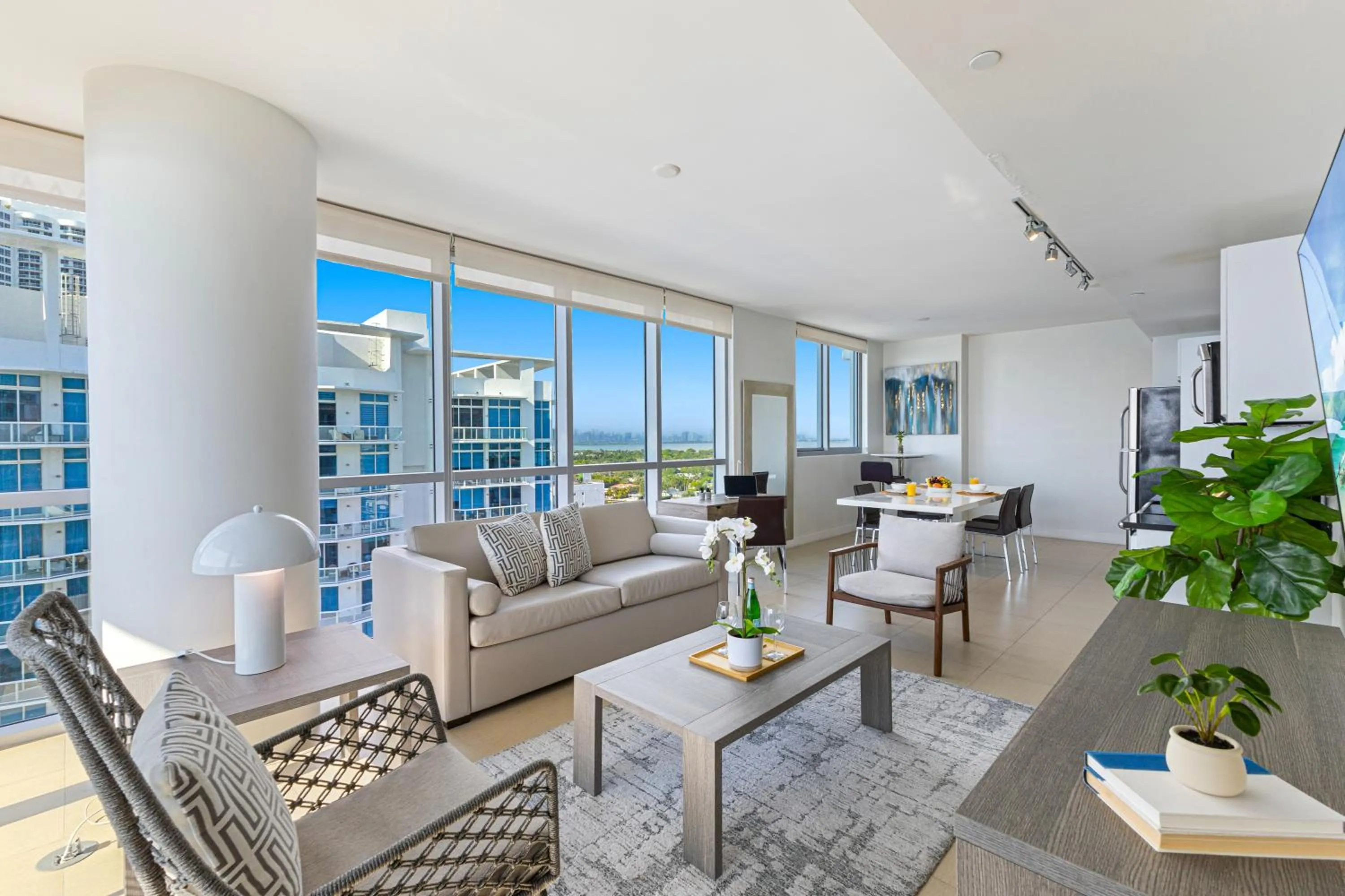 Living room in Dharma Home Suites Miami Beach at Monte Carlo