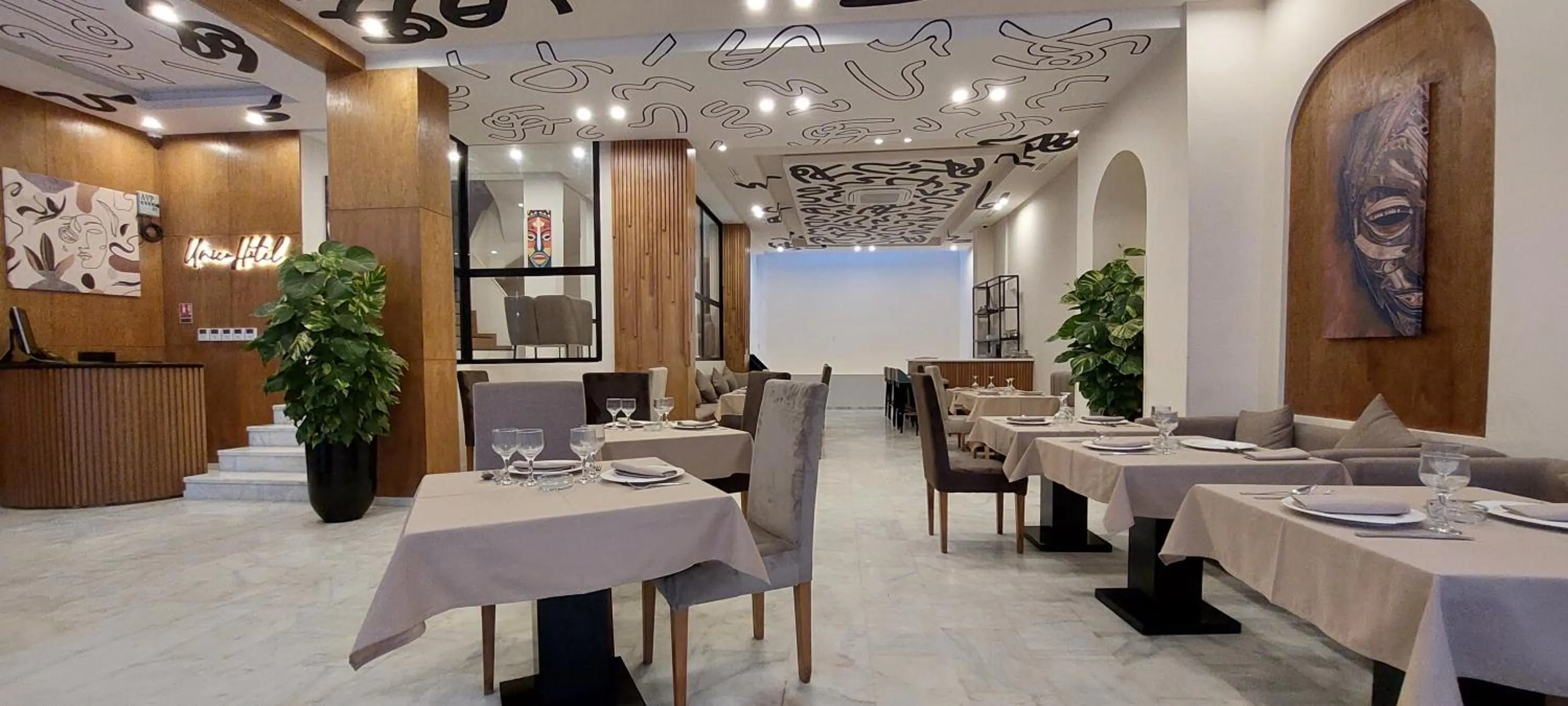 Restaurant/places to eat in Unico Hotel & Spa Casablanca