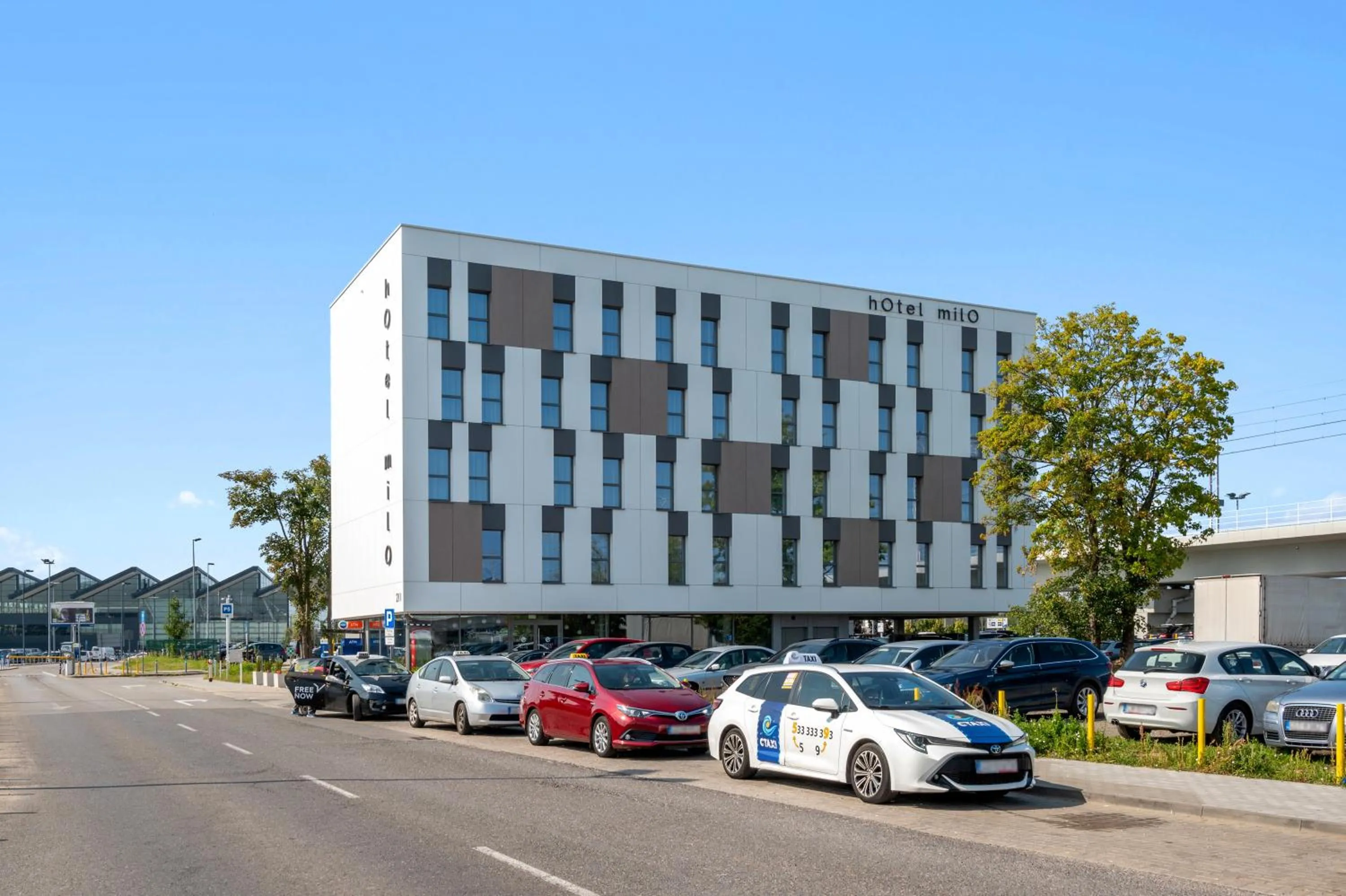 Property building in Hotel Milo Gdansk Airport