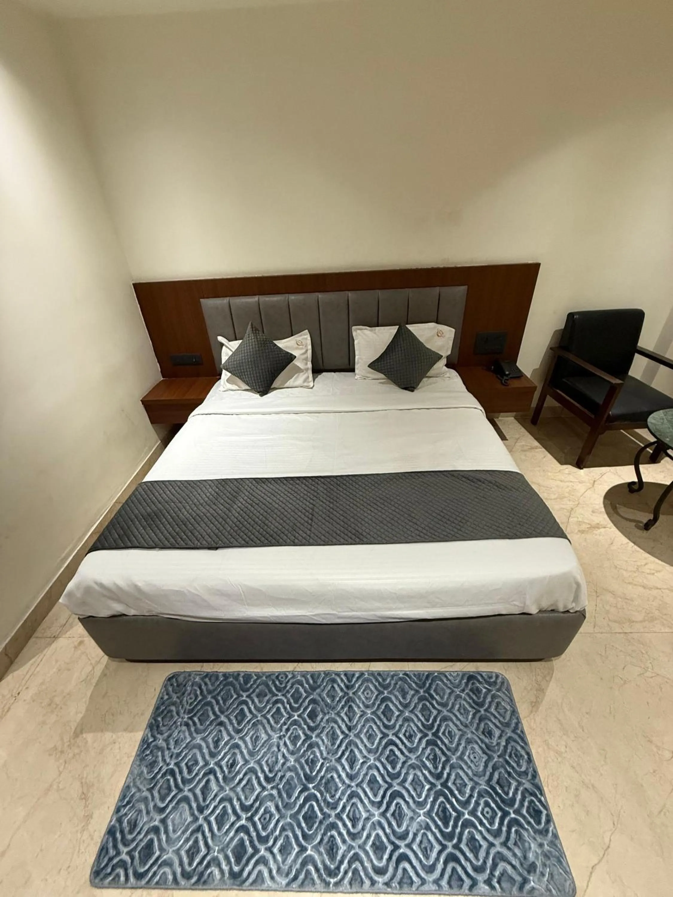 Bed in Agarwal's Residency