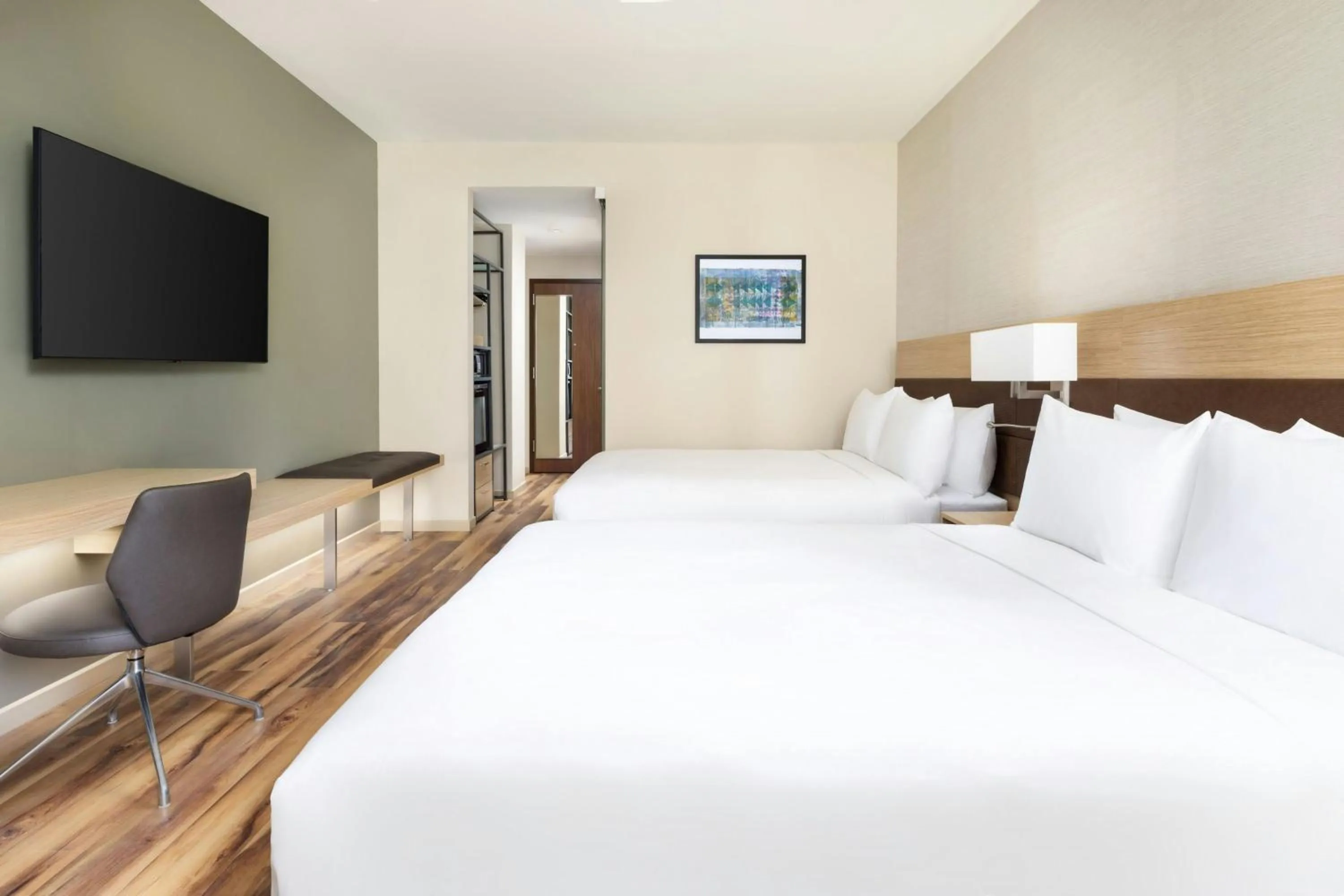 Bedroom, Bed in AC Hotel by Marriott Honolulu