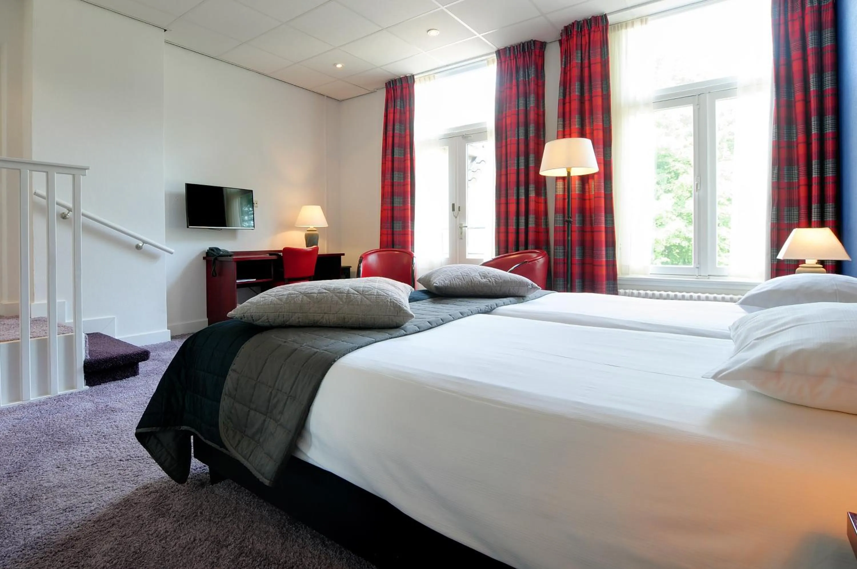 Photo of the whole room, Bed in Boetiek Hotel BonAparte Lochem
