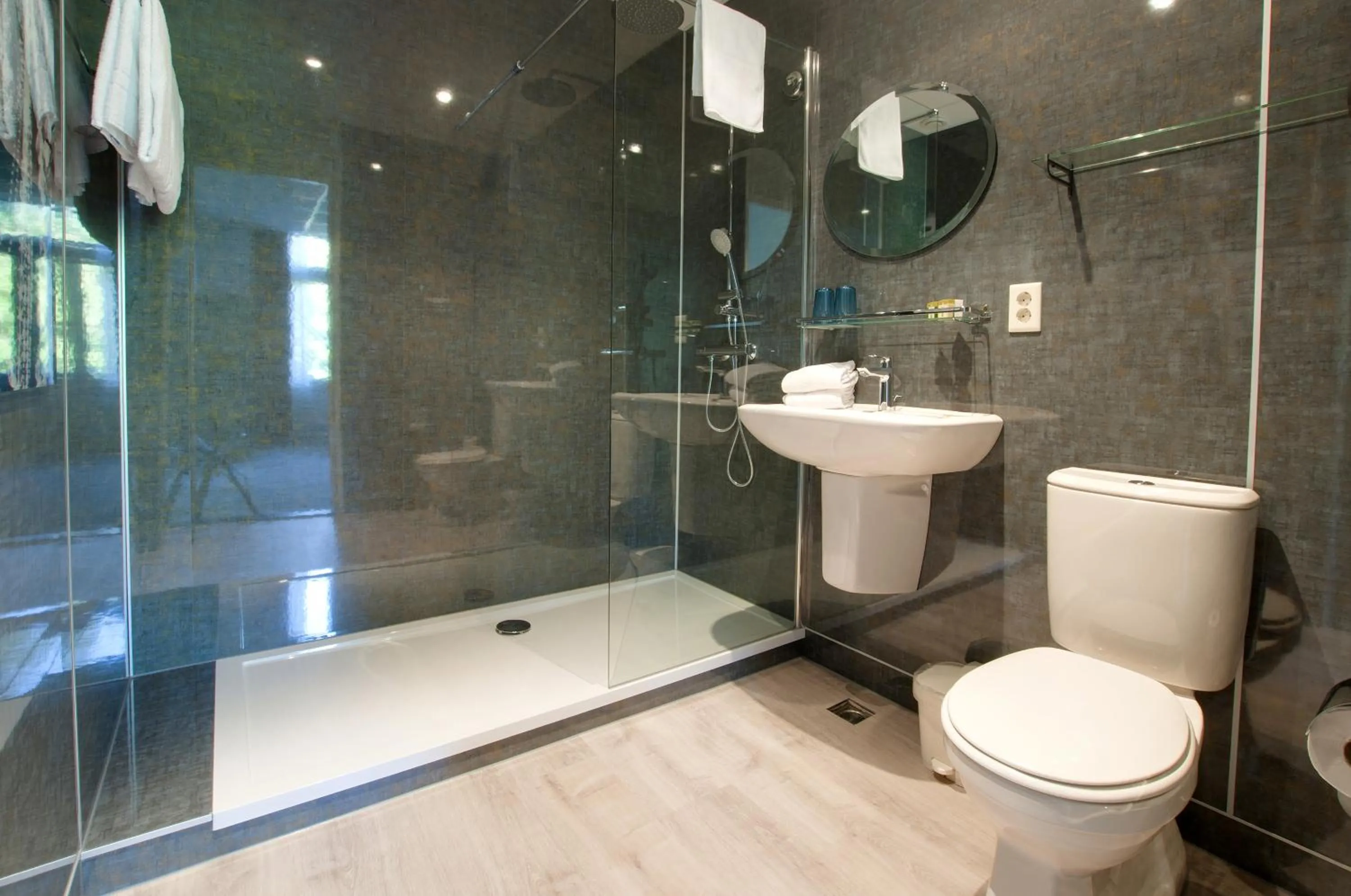 Bathroom in Boetiek Hotel BonAparte Lochem