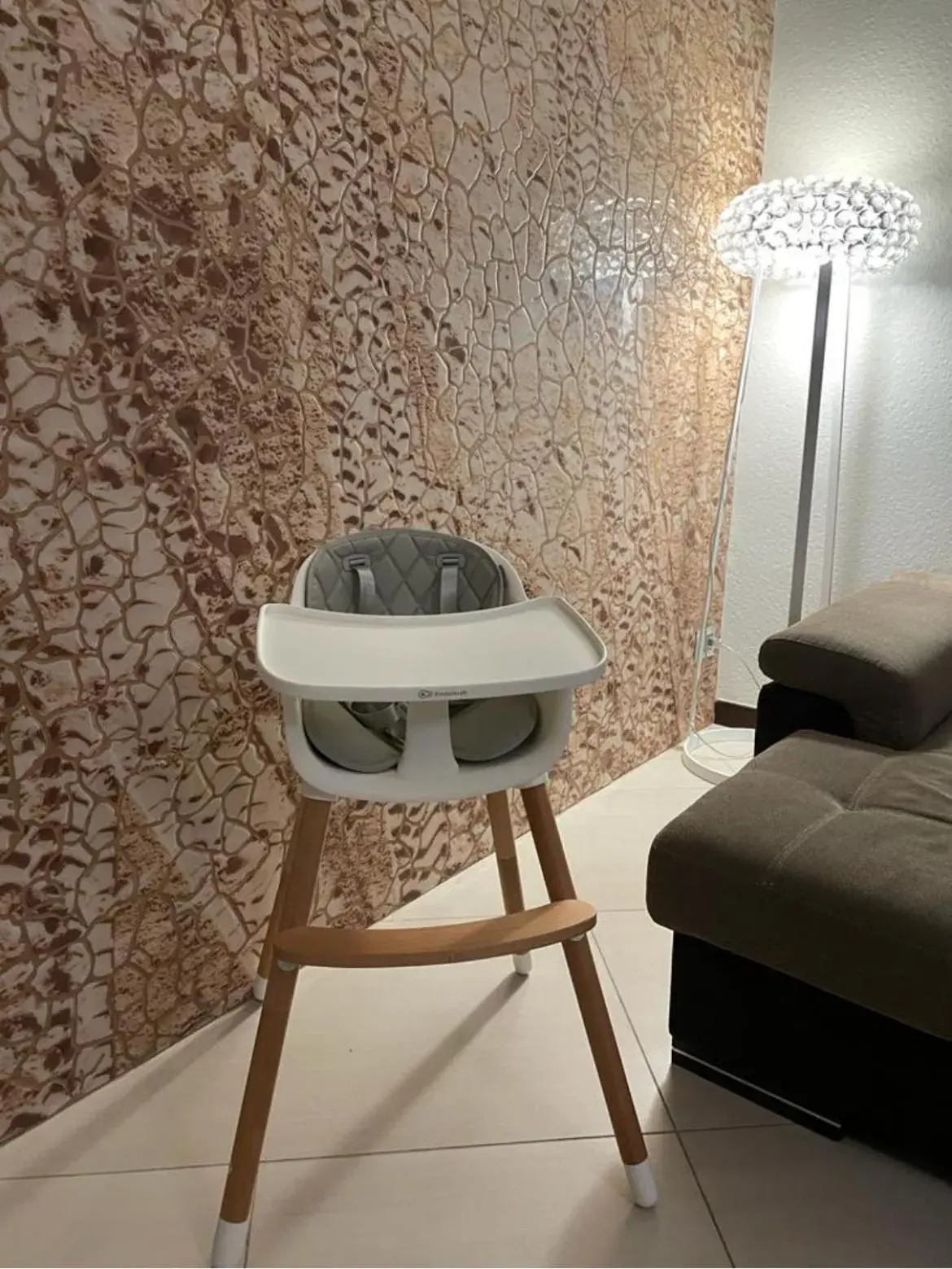 Three-Bedroom Apartment in Suite Gravina + box auto privato Three-Bedroom Apartment in Suite Gravina + box auto privato