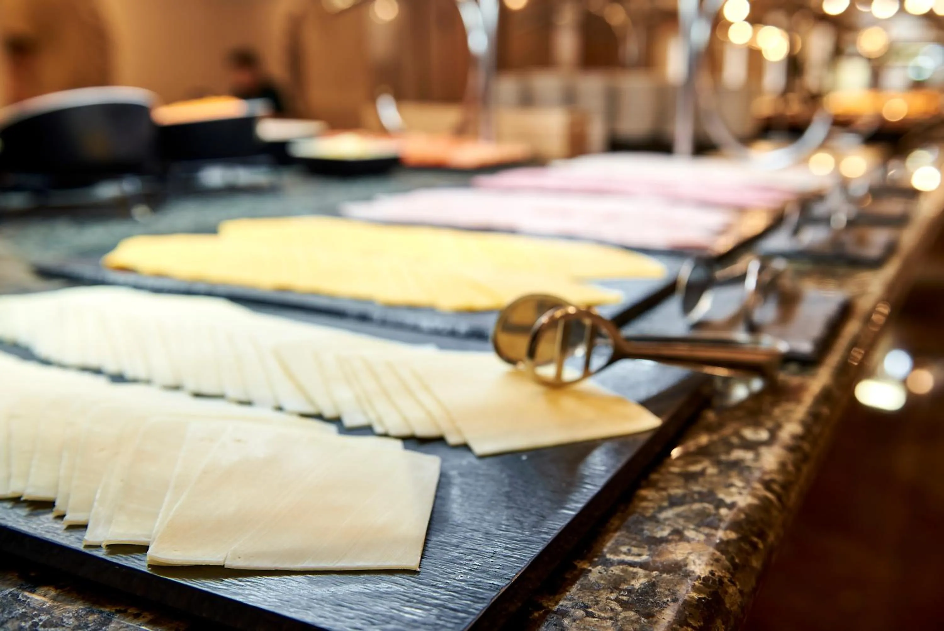 Buffet breakfast in tent Mojito Suites