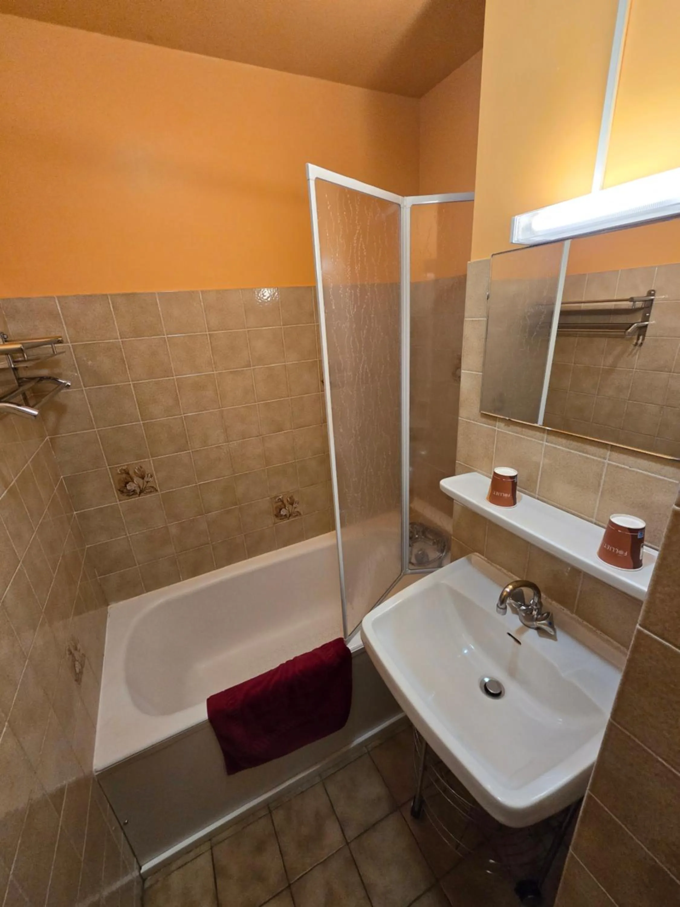 Bathroom in Hotel et centre de vacances Le Choucas