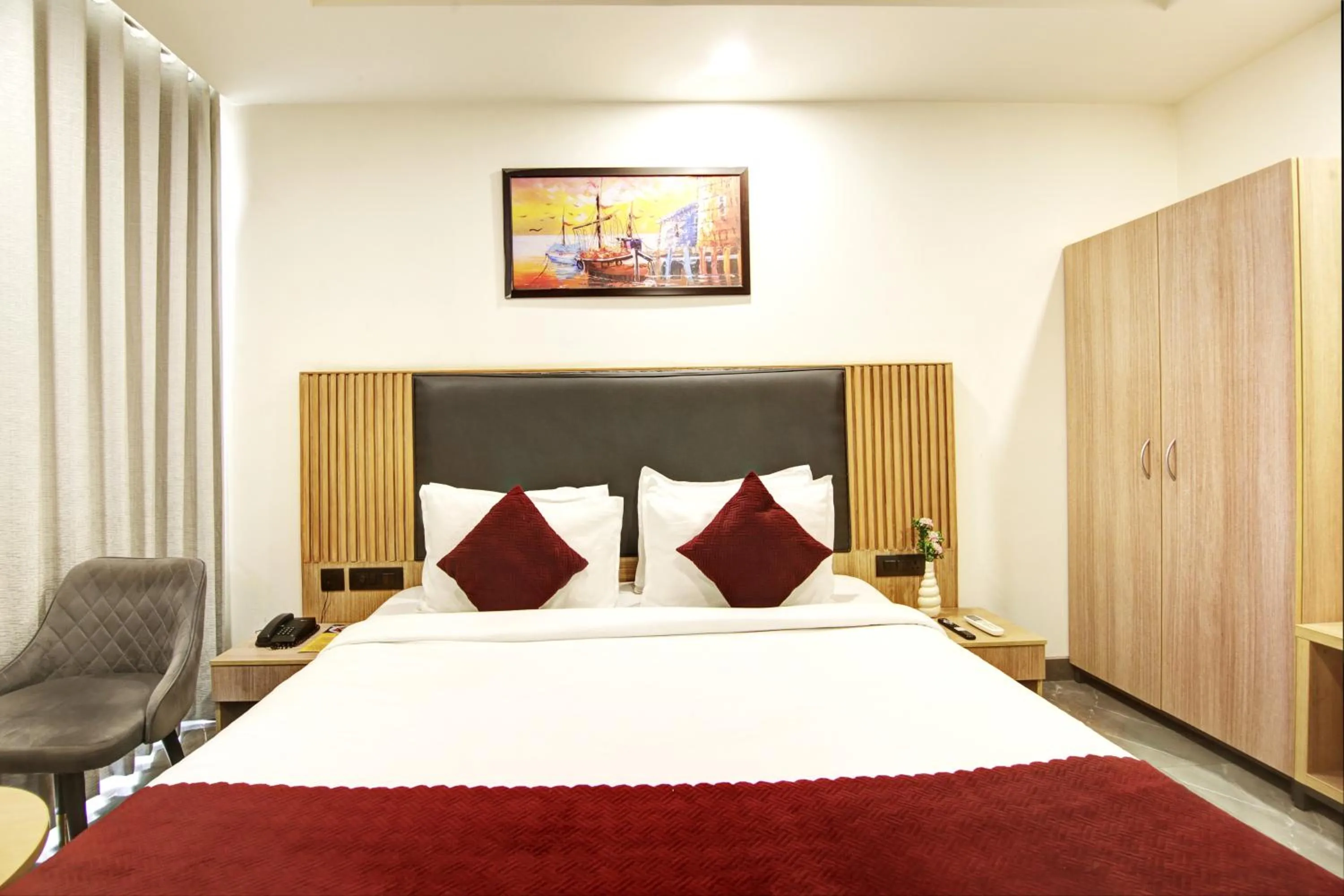 Bed in Saltstayz Premier - Cyber Hub