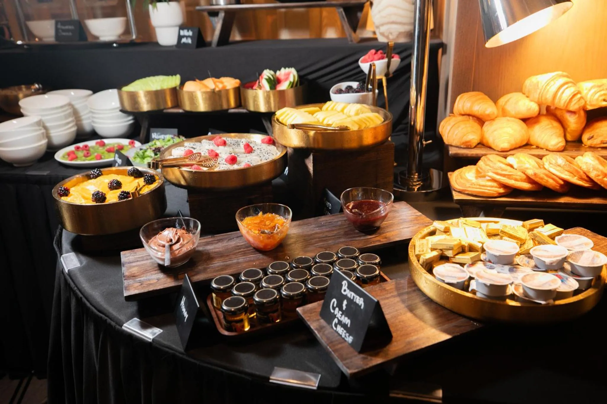 Buffet breakfast in Gale Miami Hotel & Residences