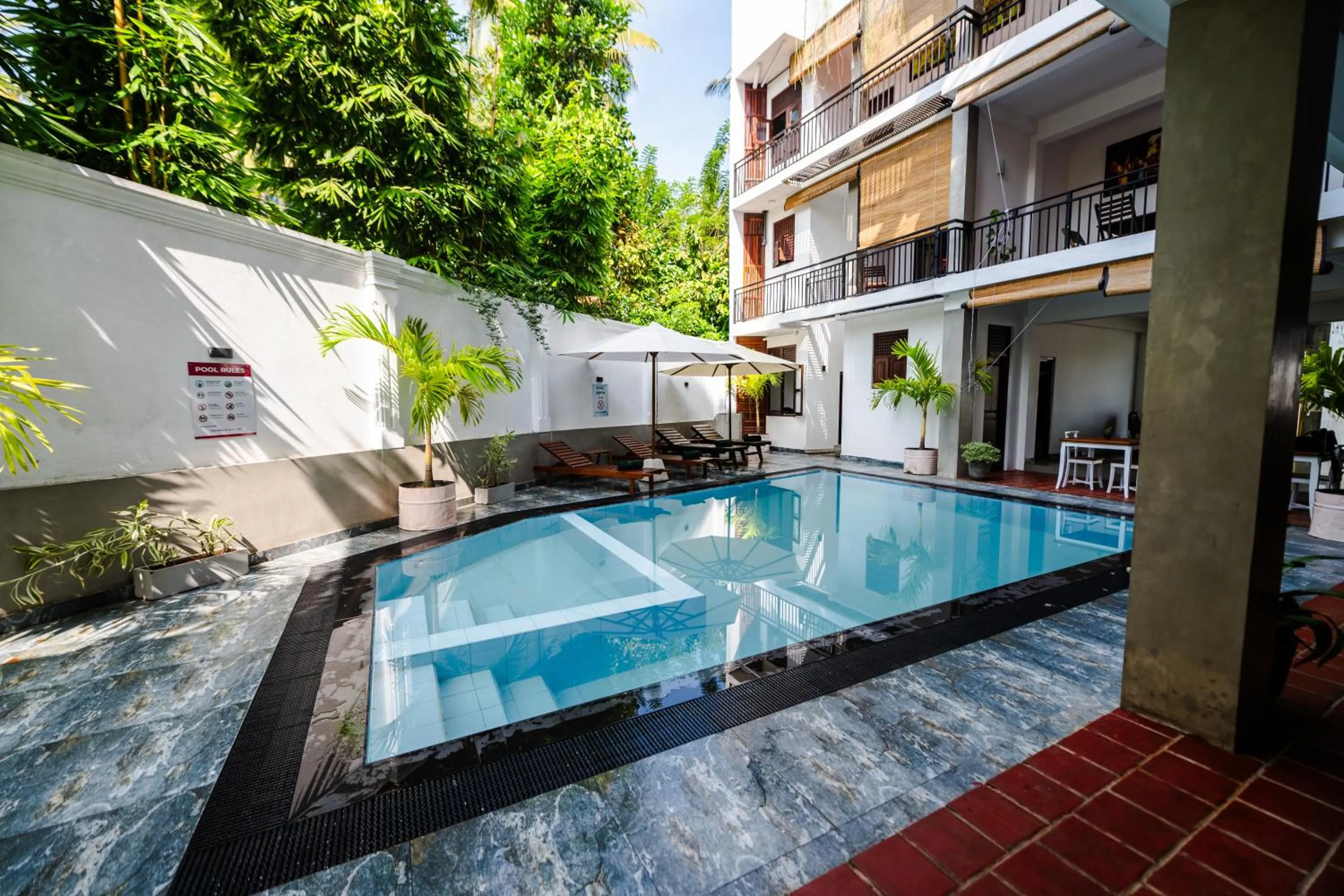 Swimming pool in Sky House Ahangama