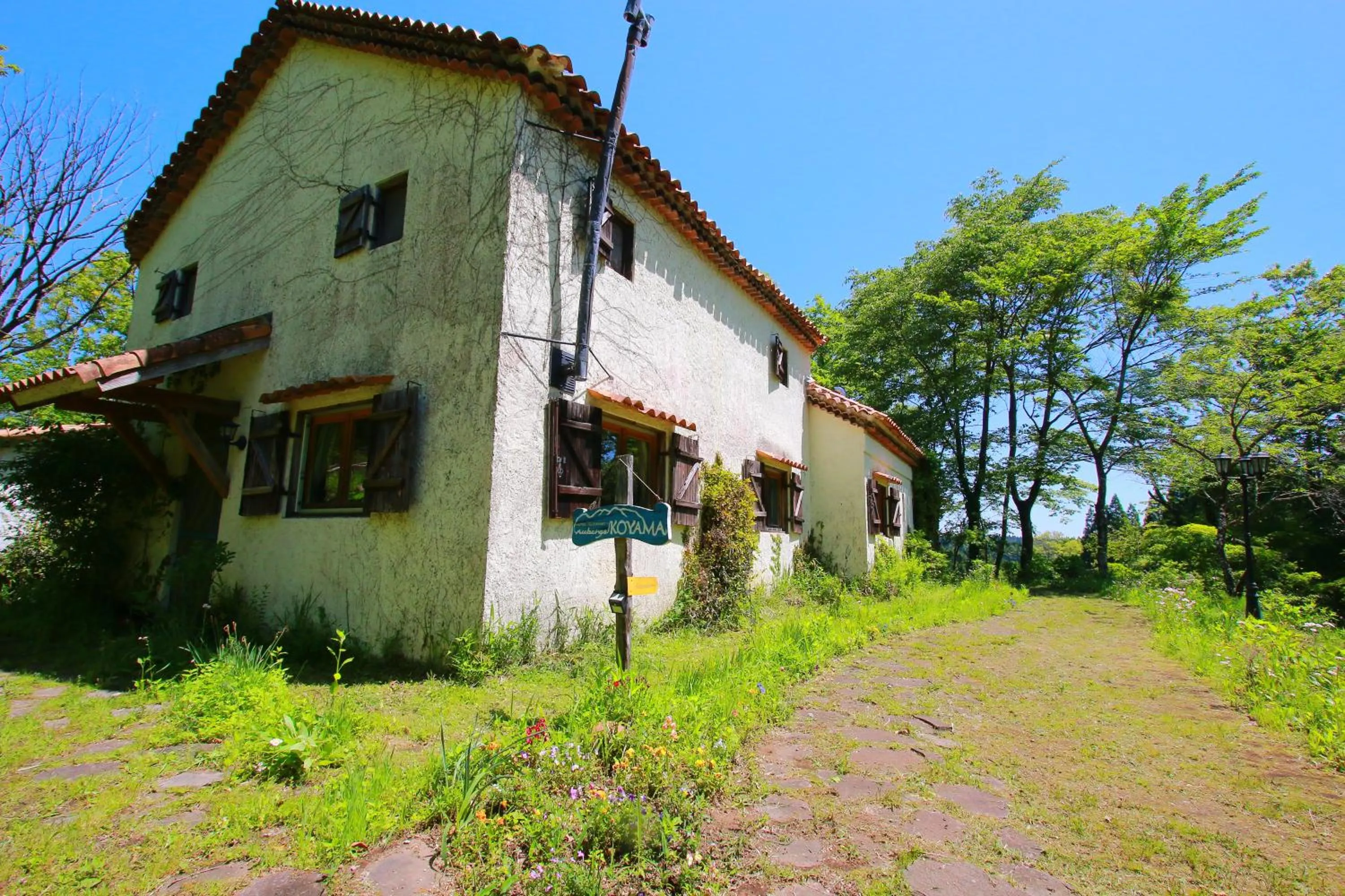 Property building in Auberge Koyama