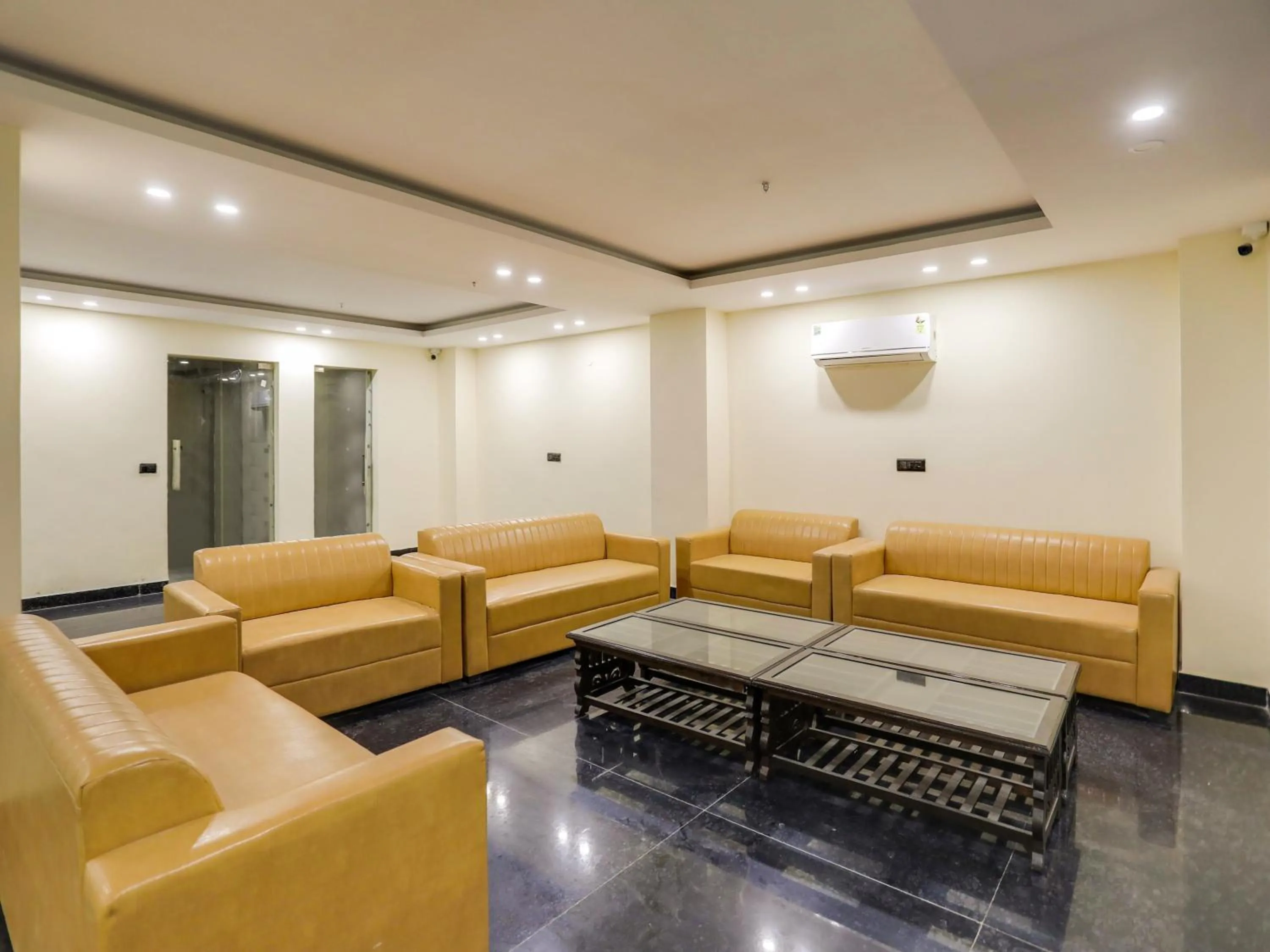 Lobby or reception in Townhouse Magnolia Corporate Stays