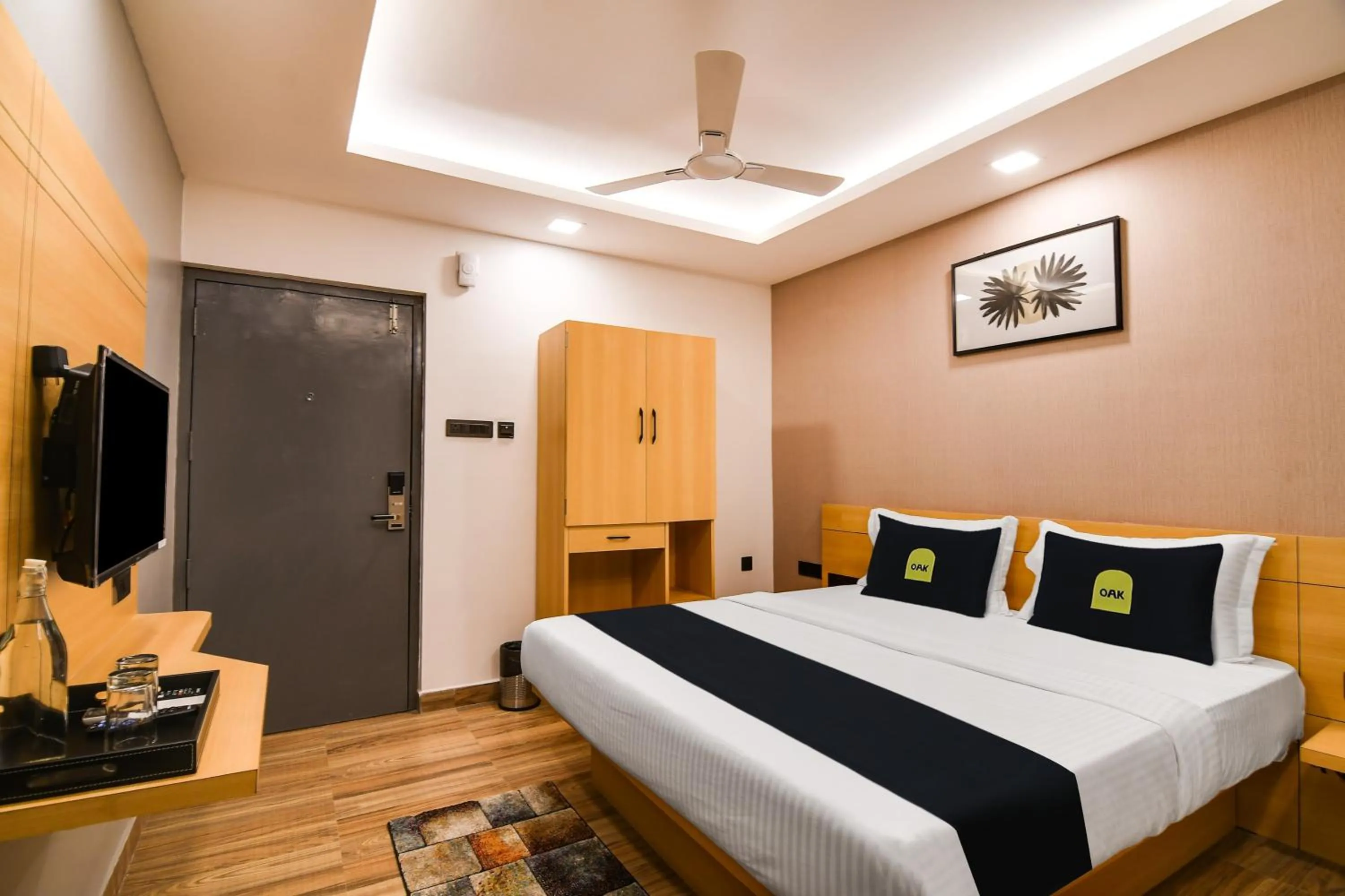 Bedroom, Bed in Townhouse Oak Sayhallo Ecstasy