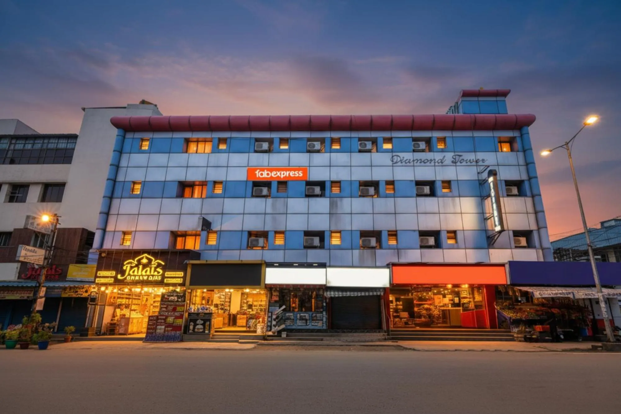 Property building in Via Le Royal Inn