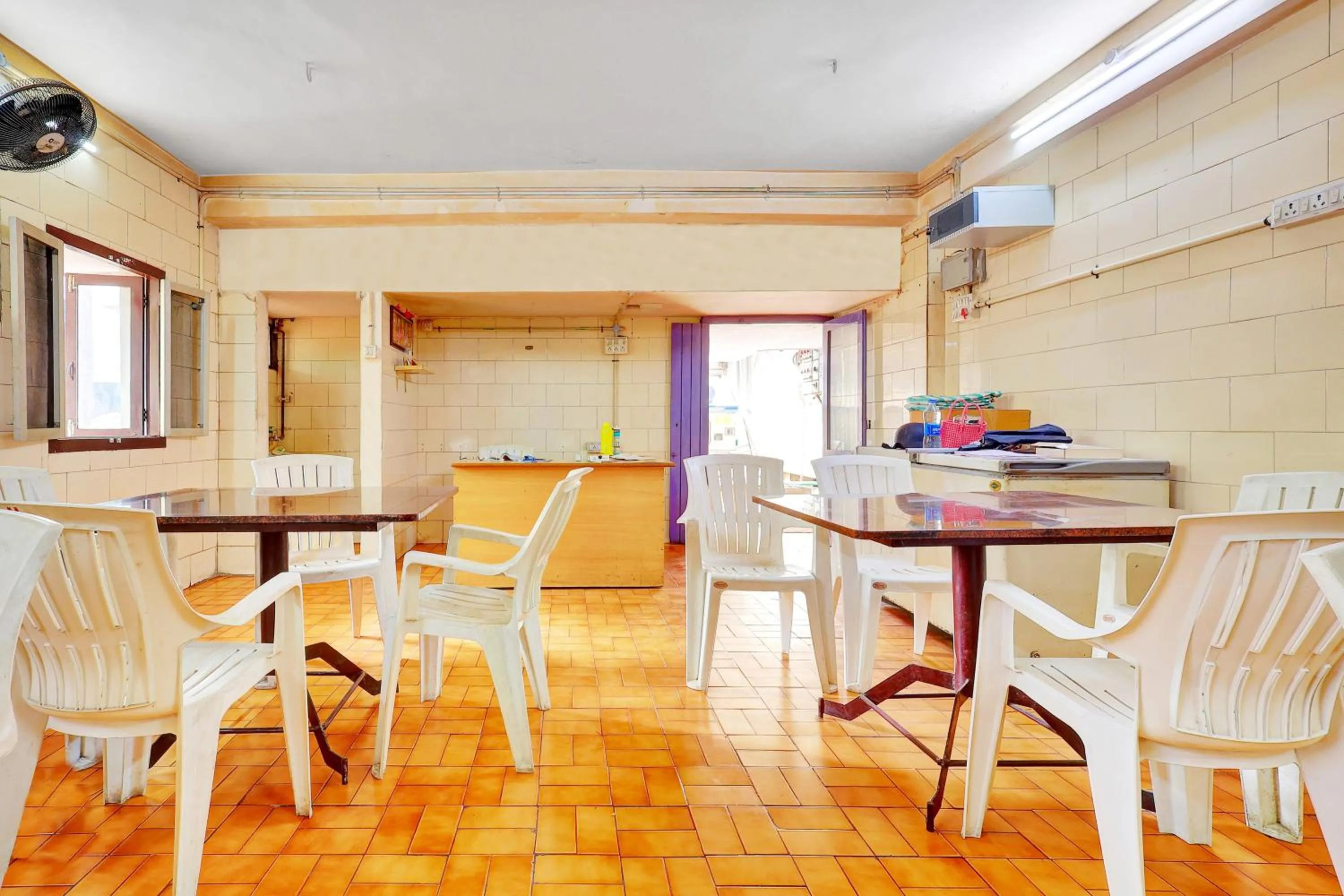 Dining area in Hotel O RK HOTEL