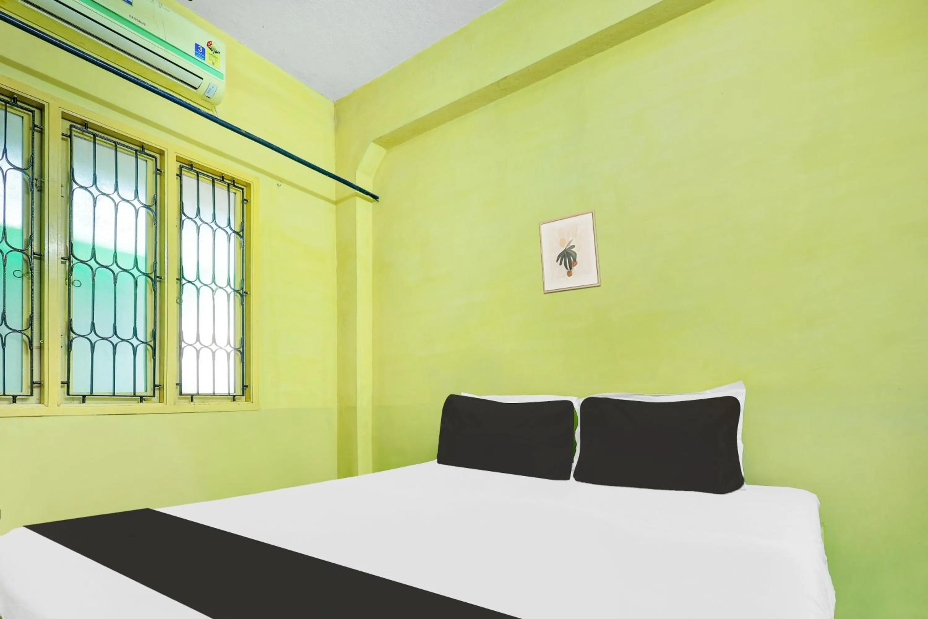 Bedroom, Bed in Hotel O RK HOTEL