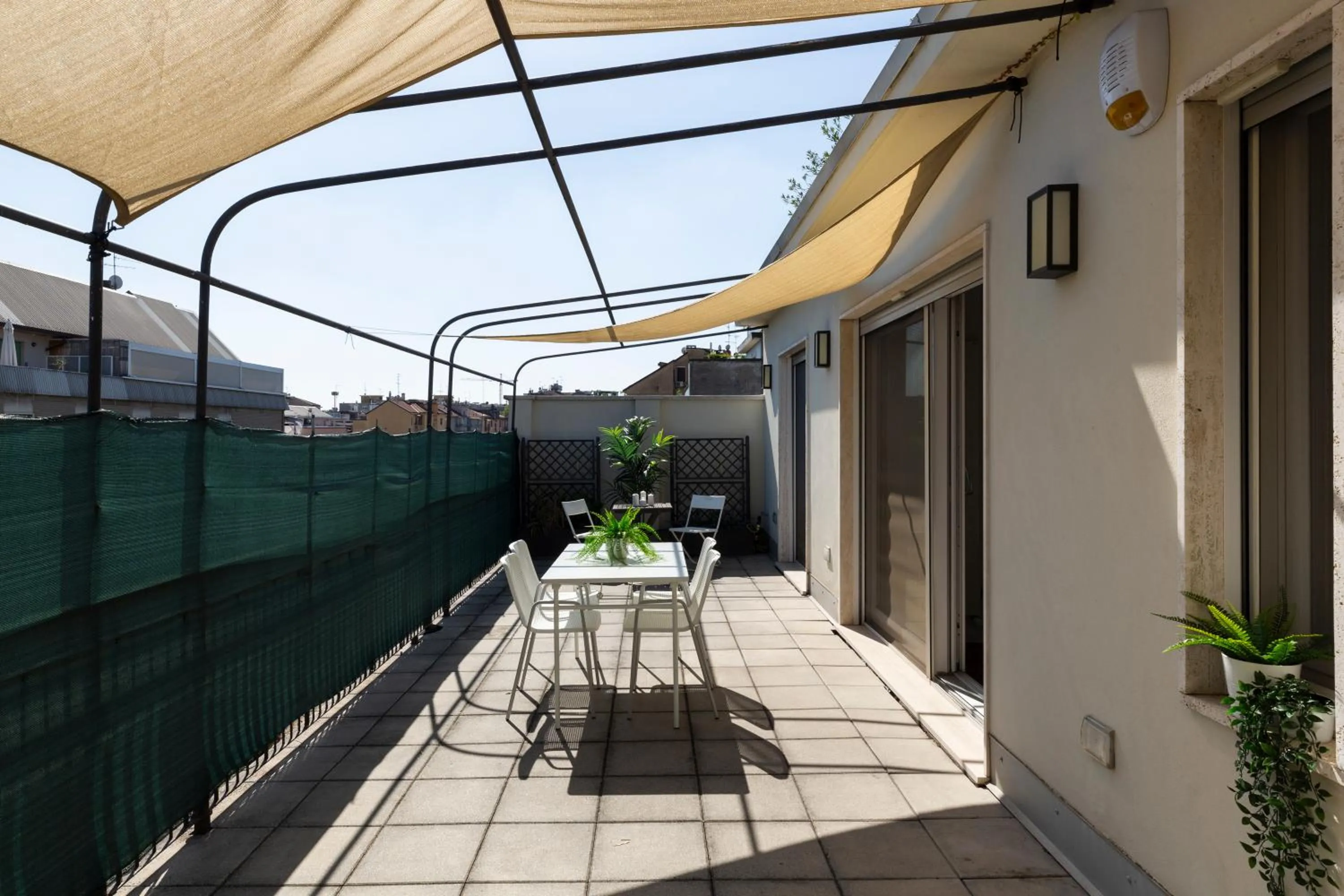 Edolo Terrace