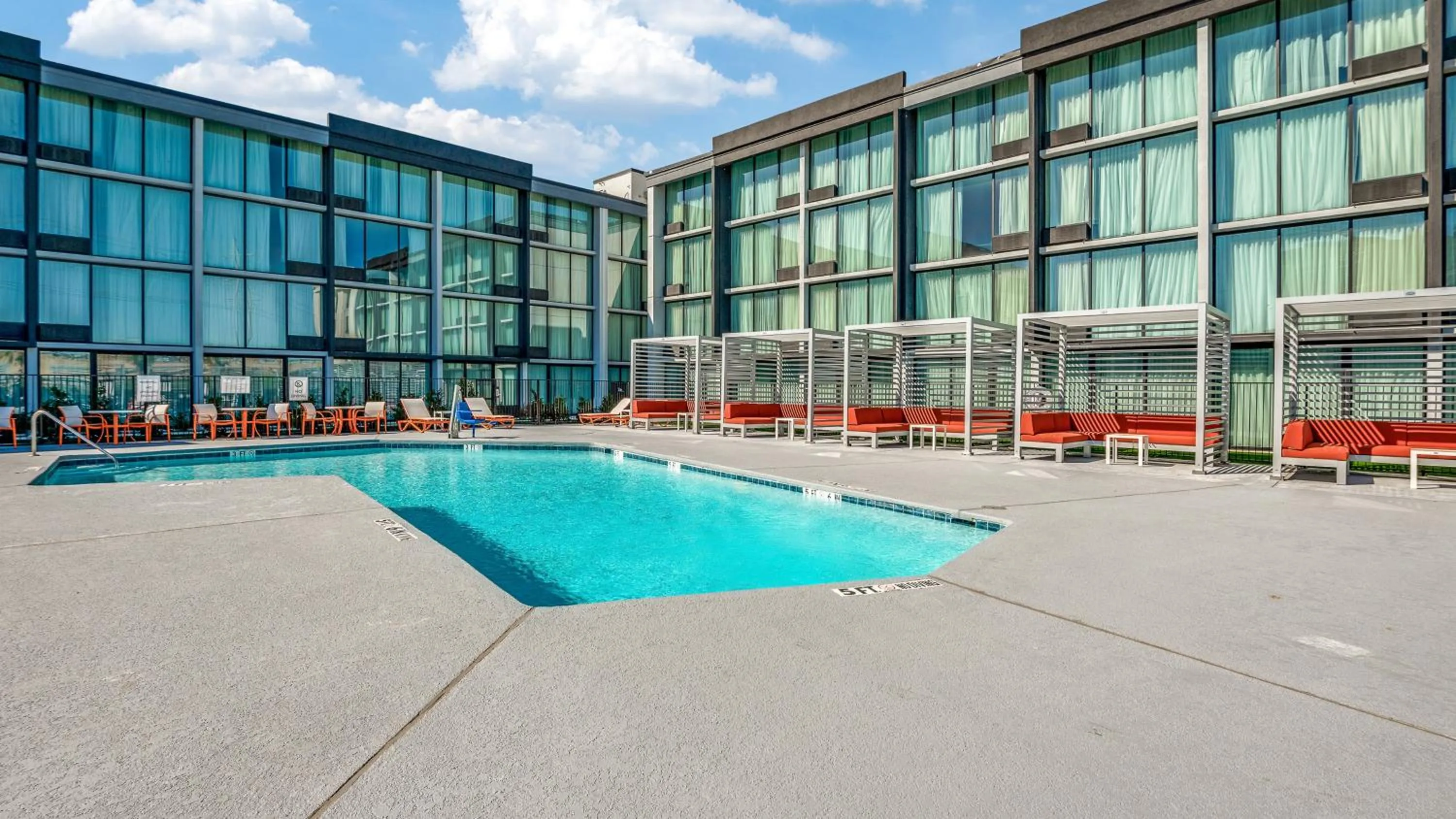 Swimming pool in Holiday Inn Dallas Market Ctr Love Field by IHG