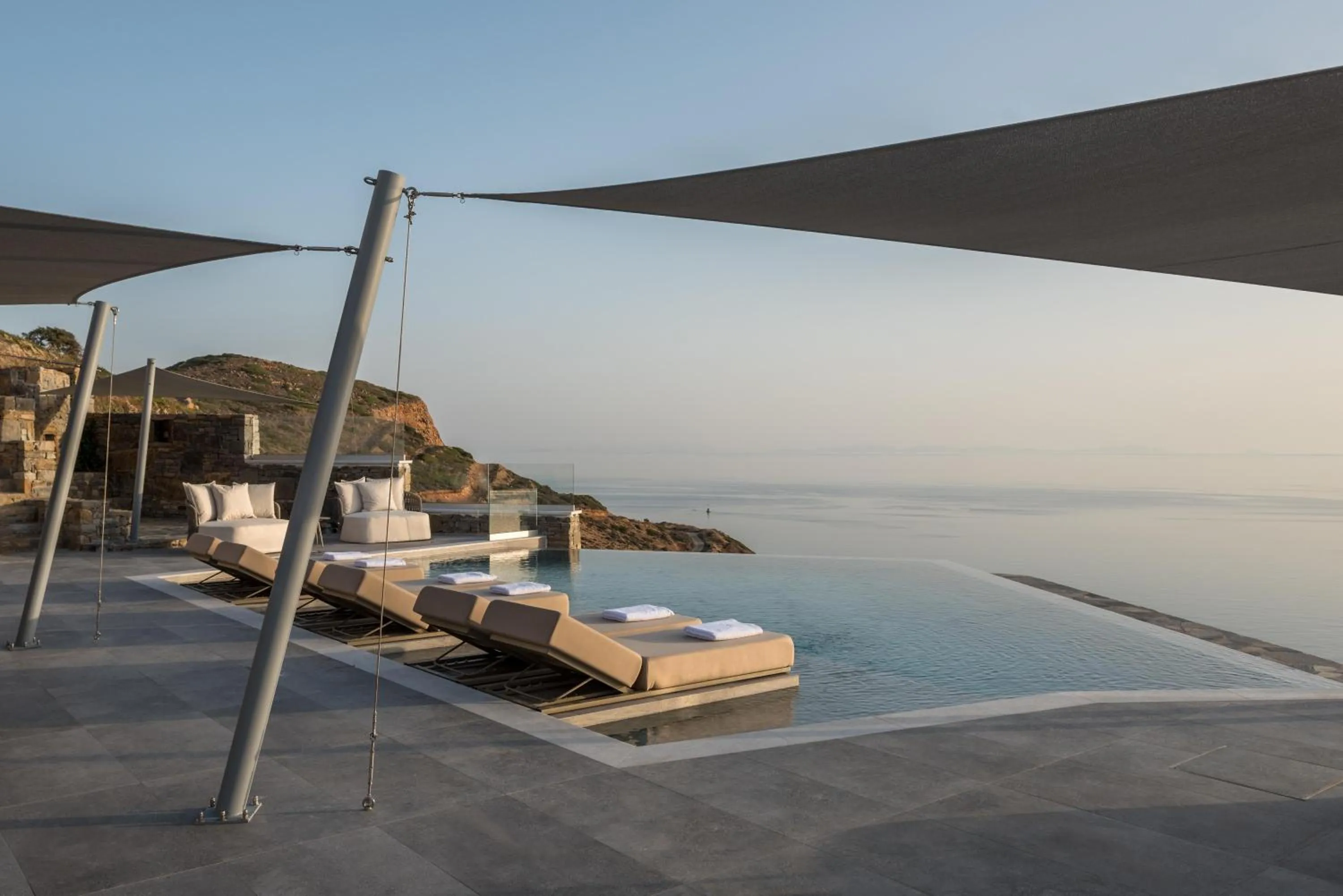 Property building in Virtu on the Hill