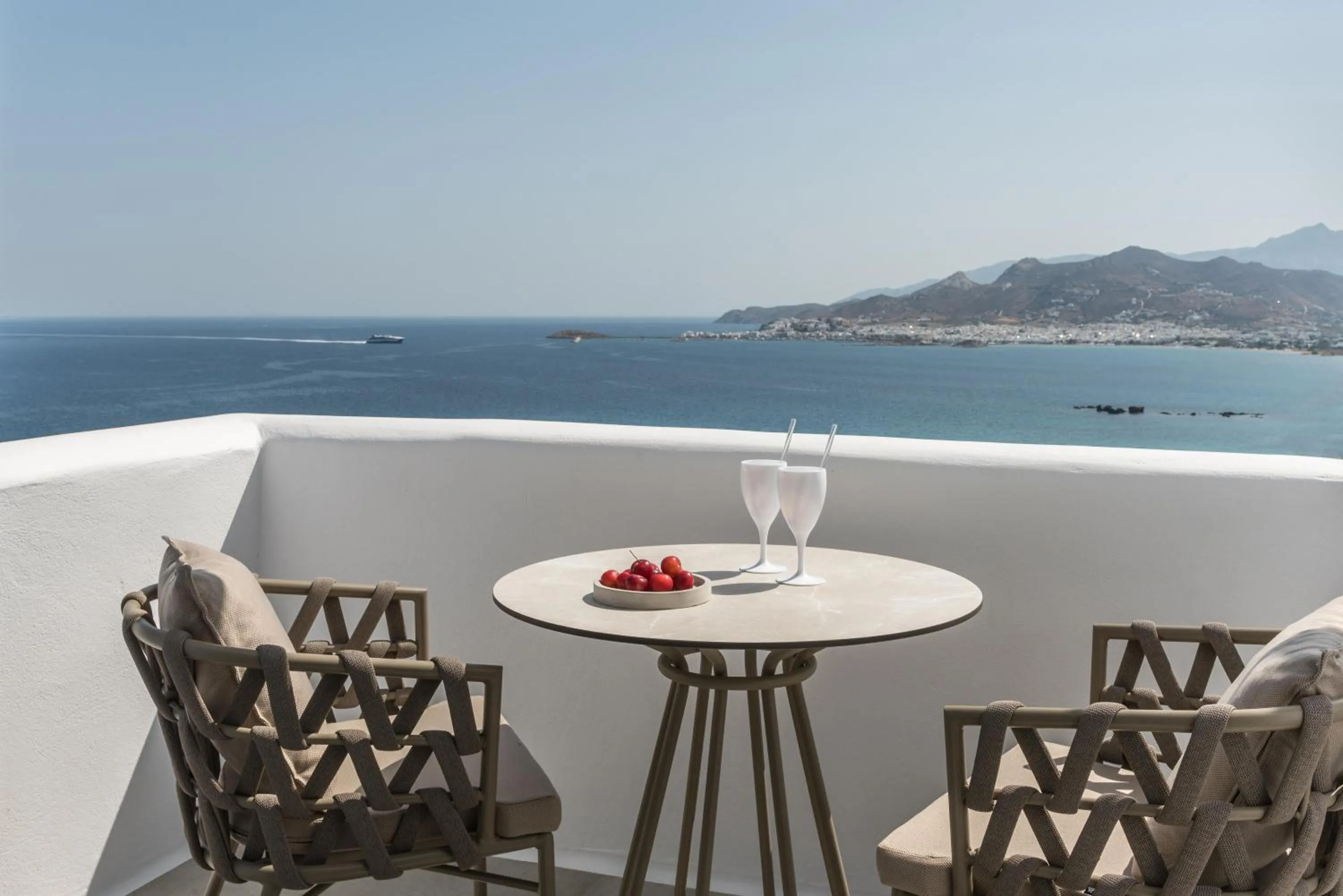 Patio in Virtu on the Hill