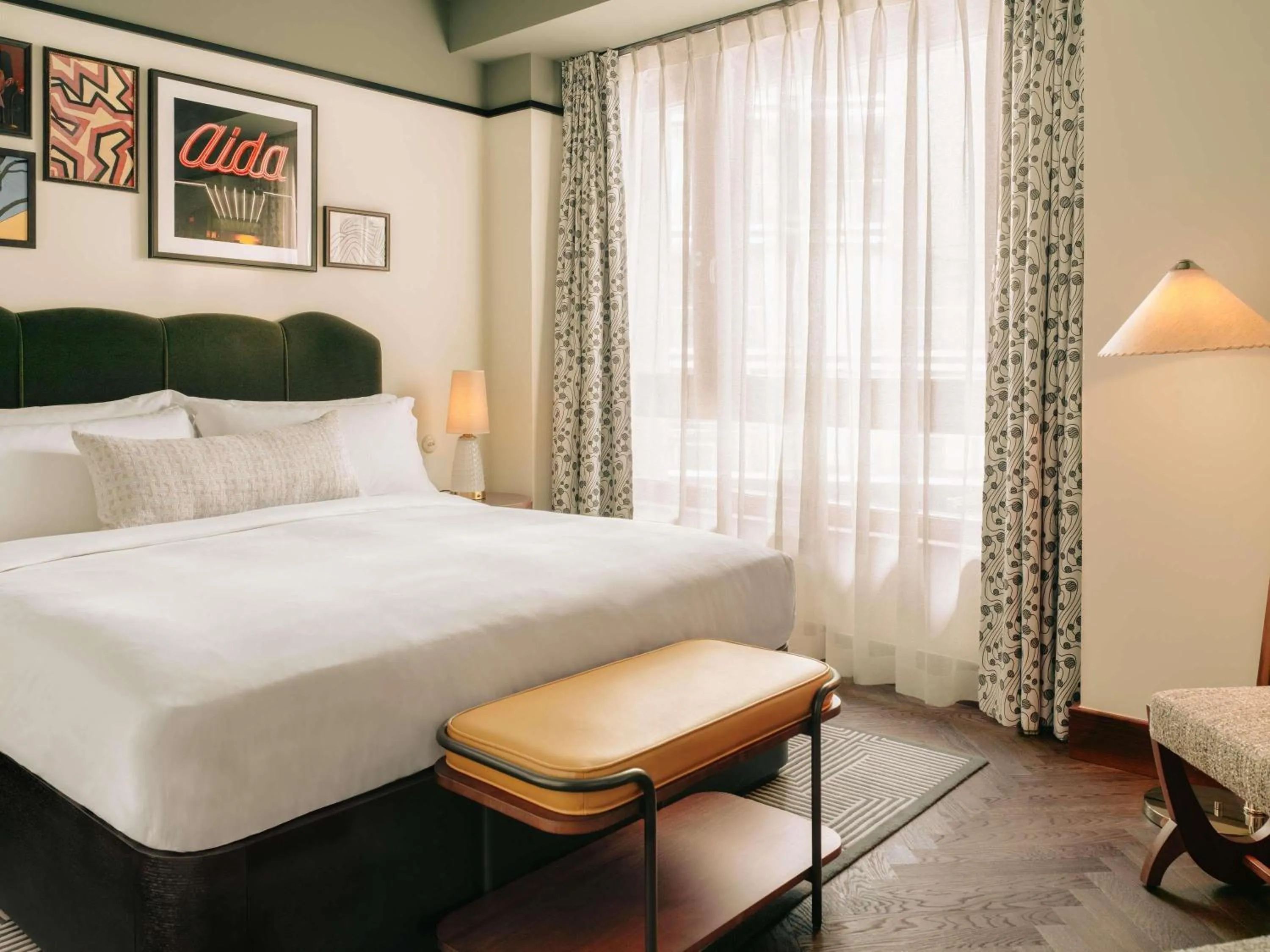 Bedroom, Bed in The Hoxton Vienna