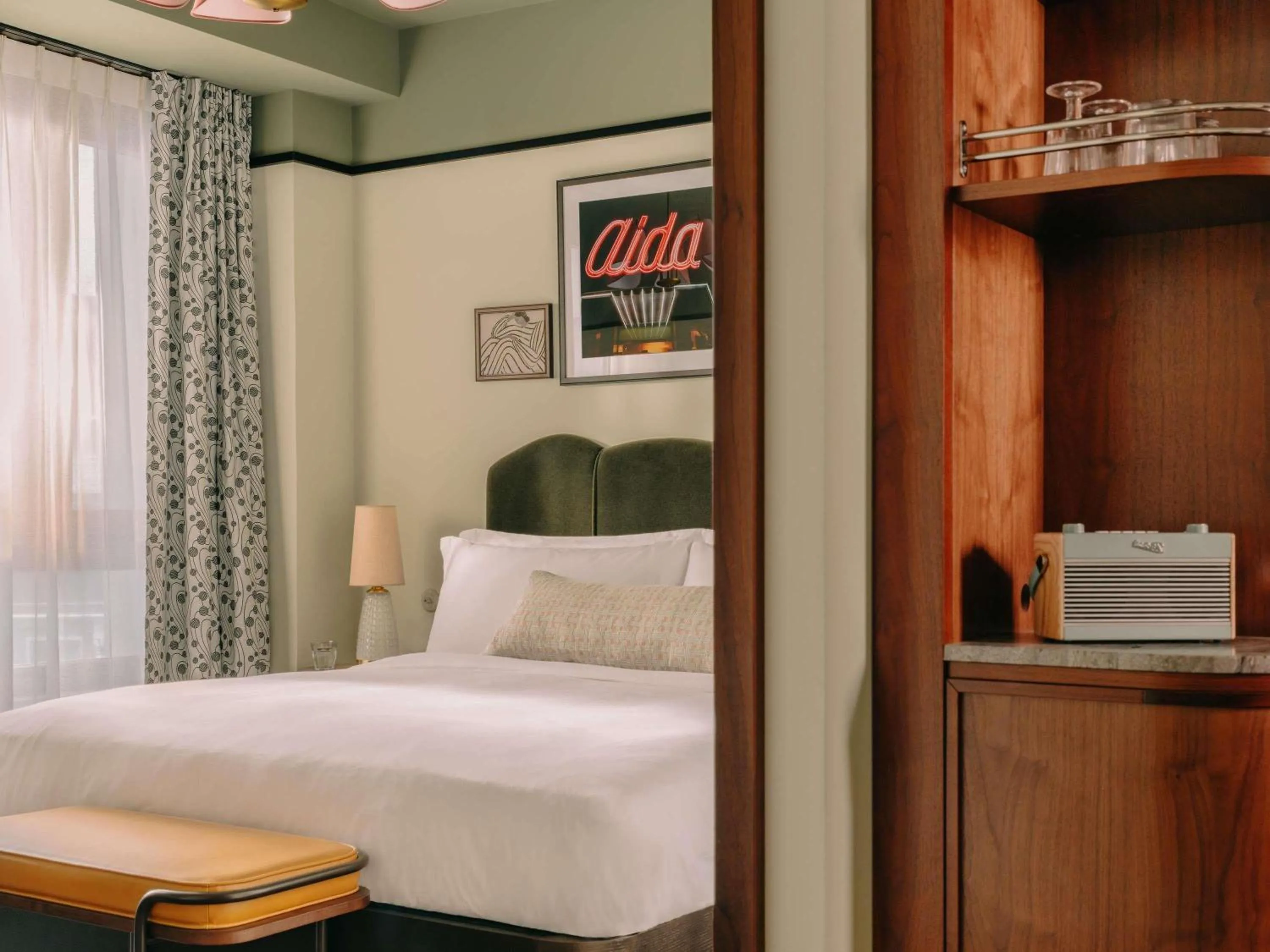 Bedroom, Bed in The Hoxton Vienna