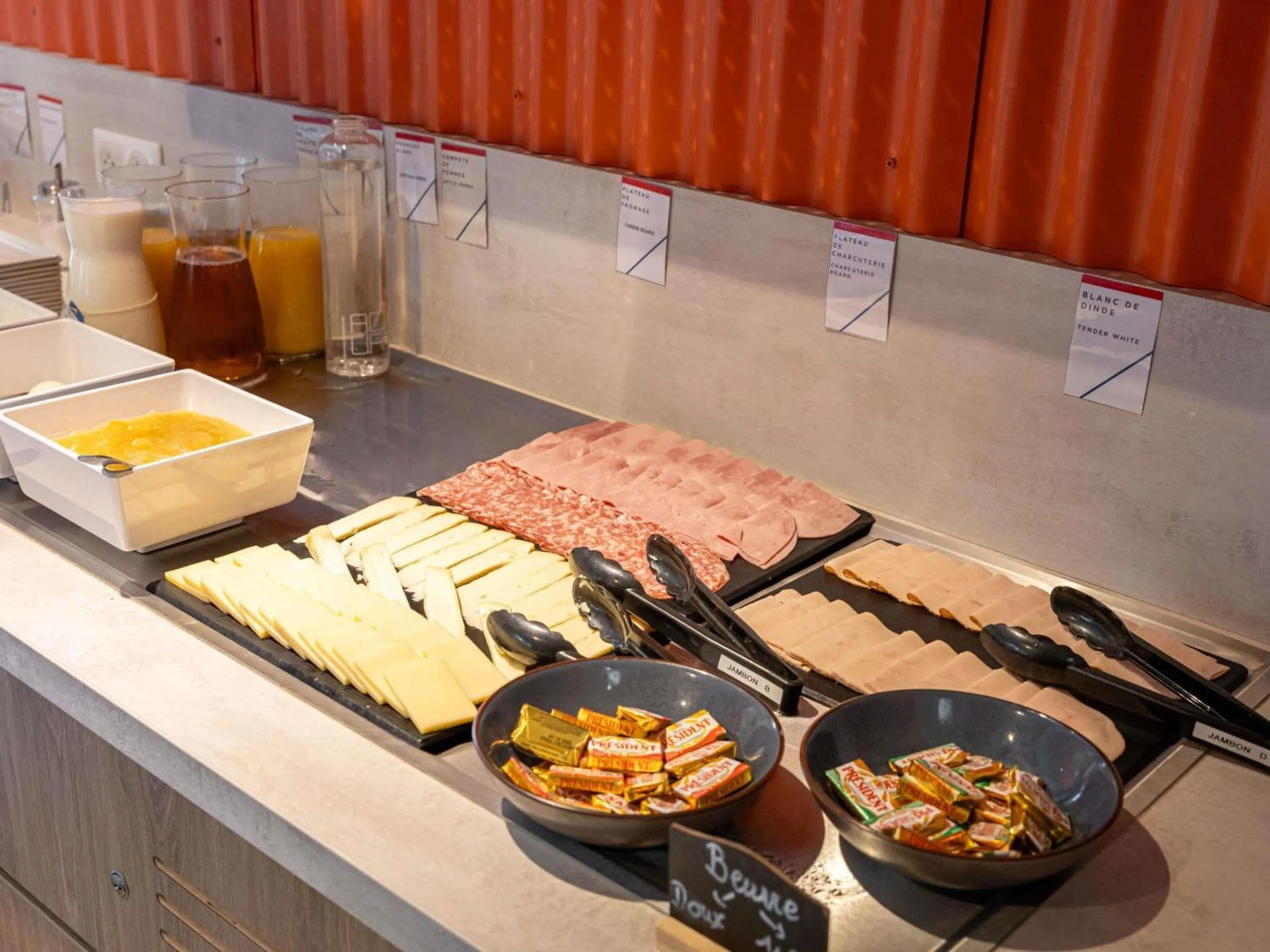 Breakfast in ibis budget Toulouse Labège