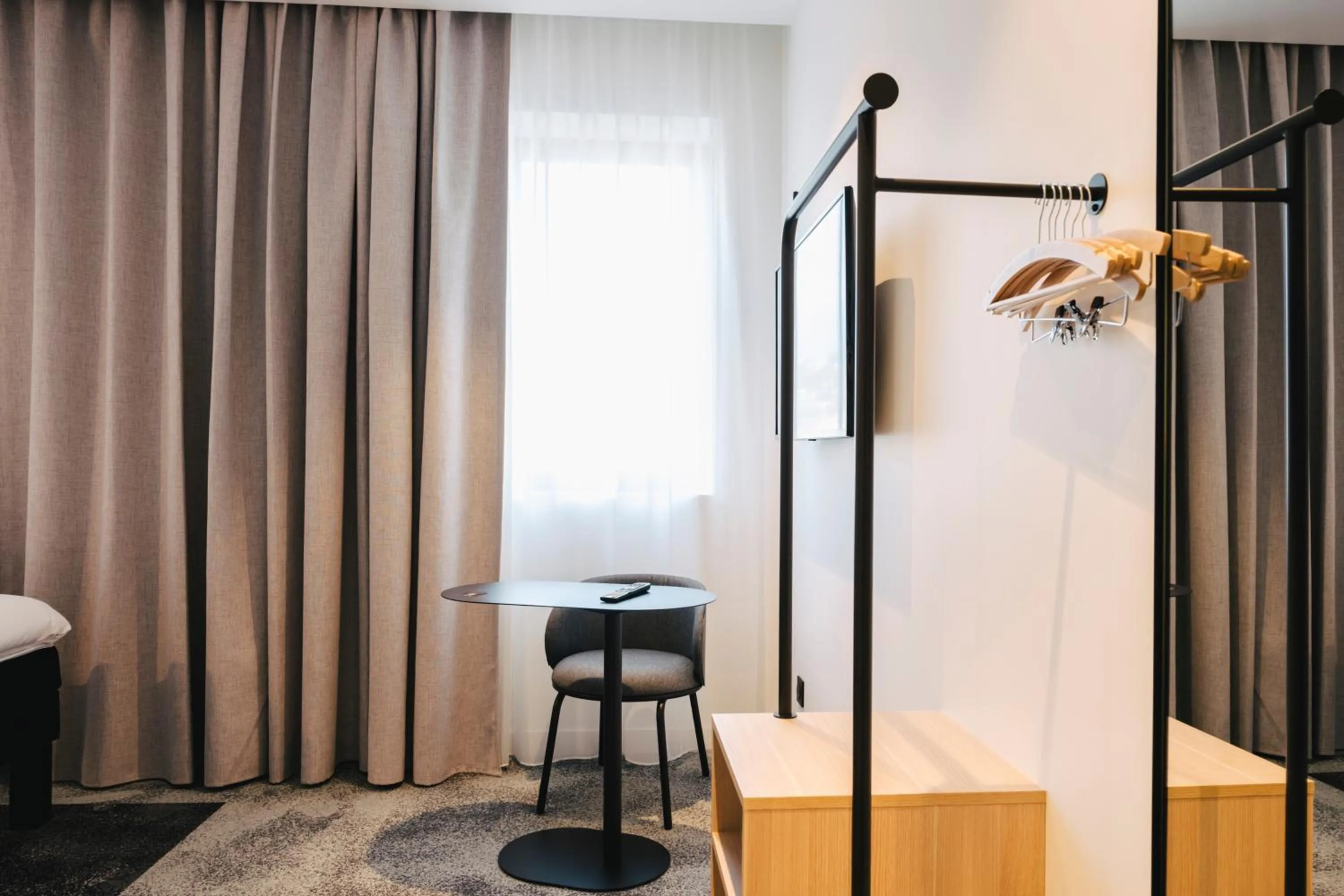 Bedroom in ibis Rouen Centre Rive Droite Pasteur