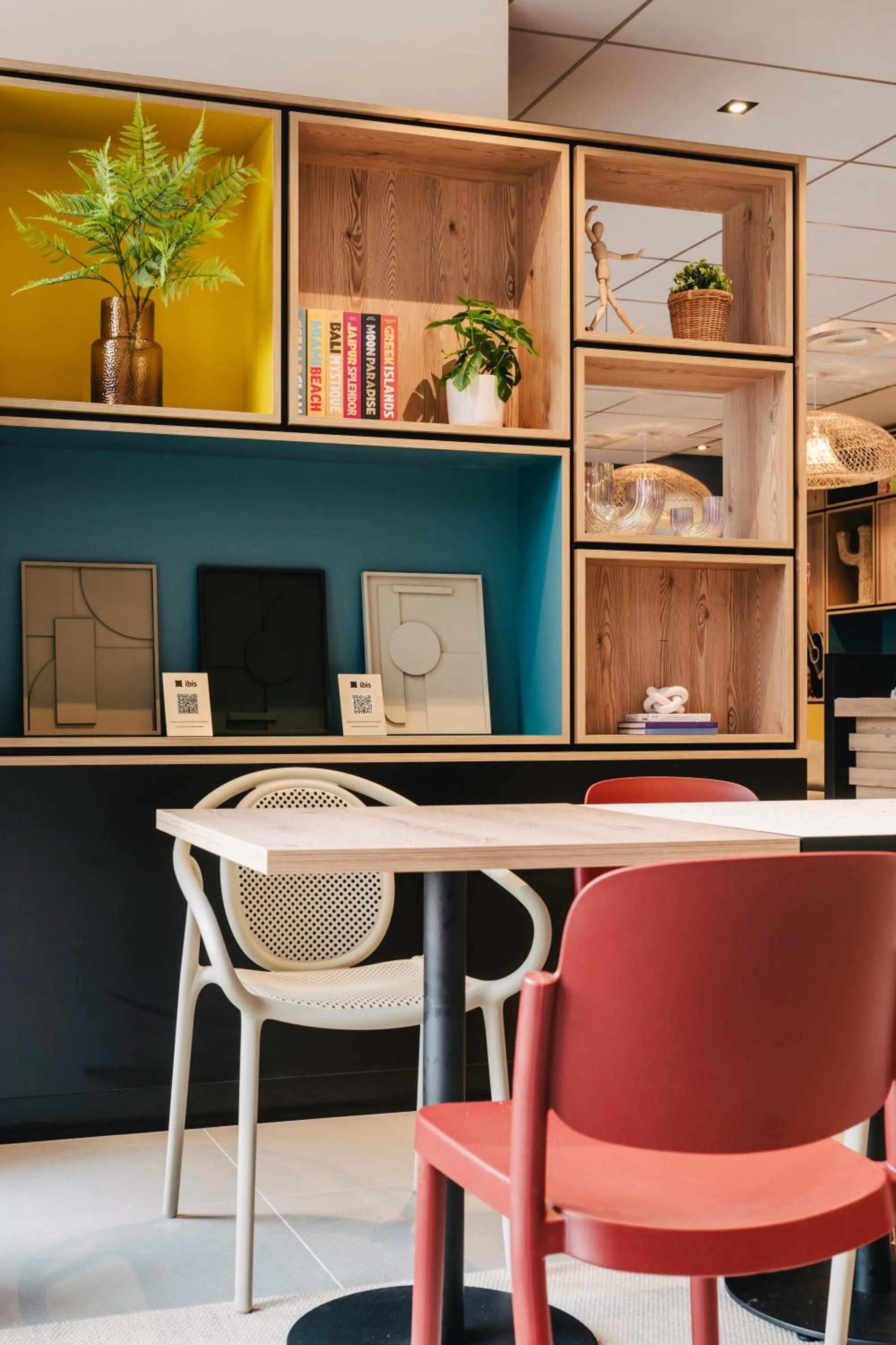 Lobby or reception in ibis Rouen Centre Rive Droite Pasteur