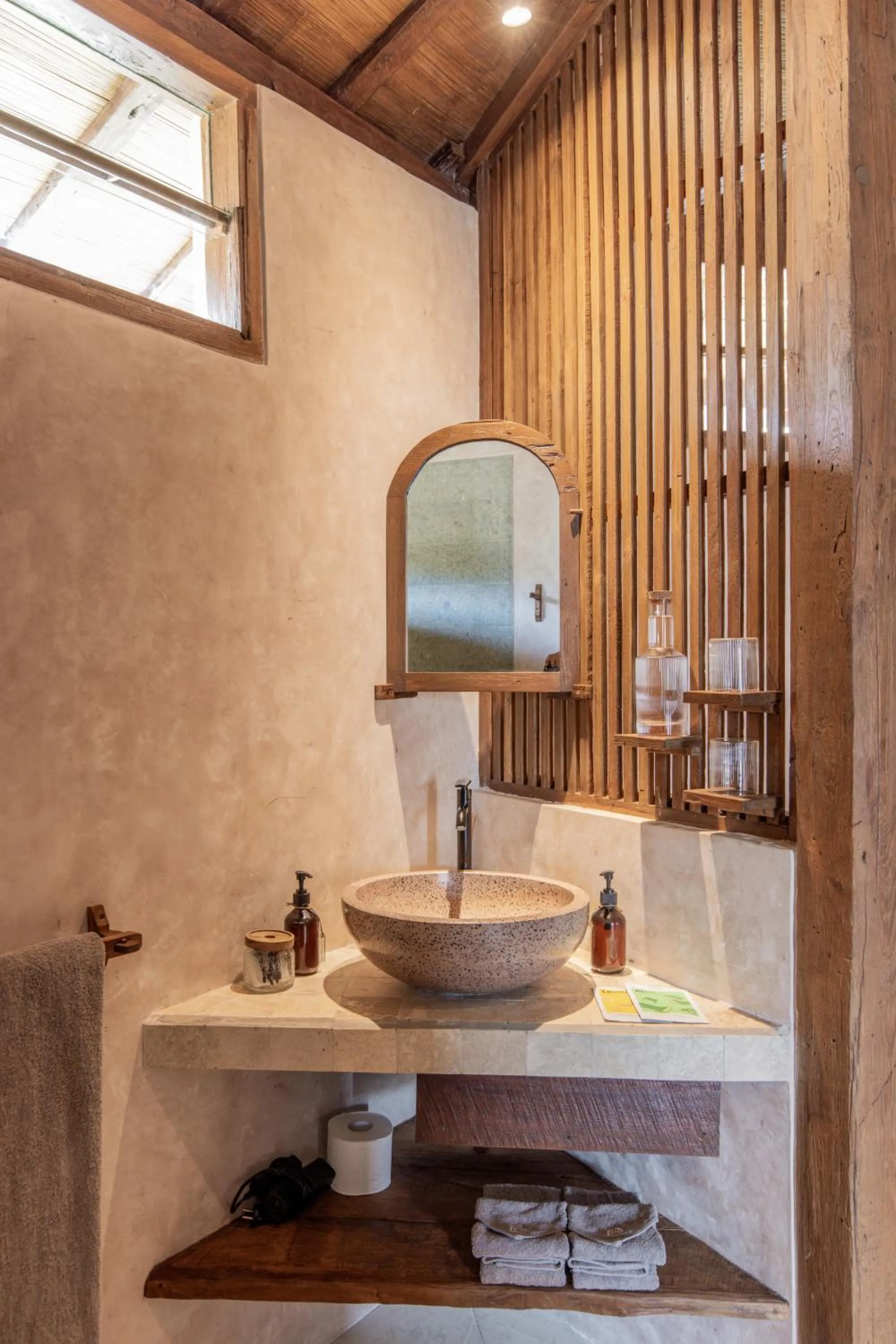 Bathroom in Kalyana Villa Gili Air