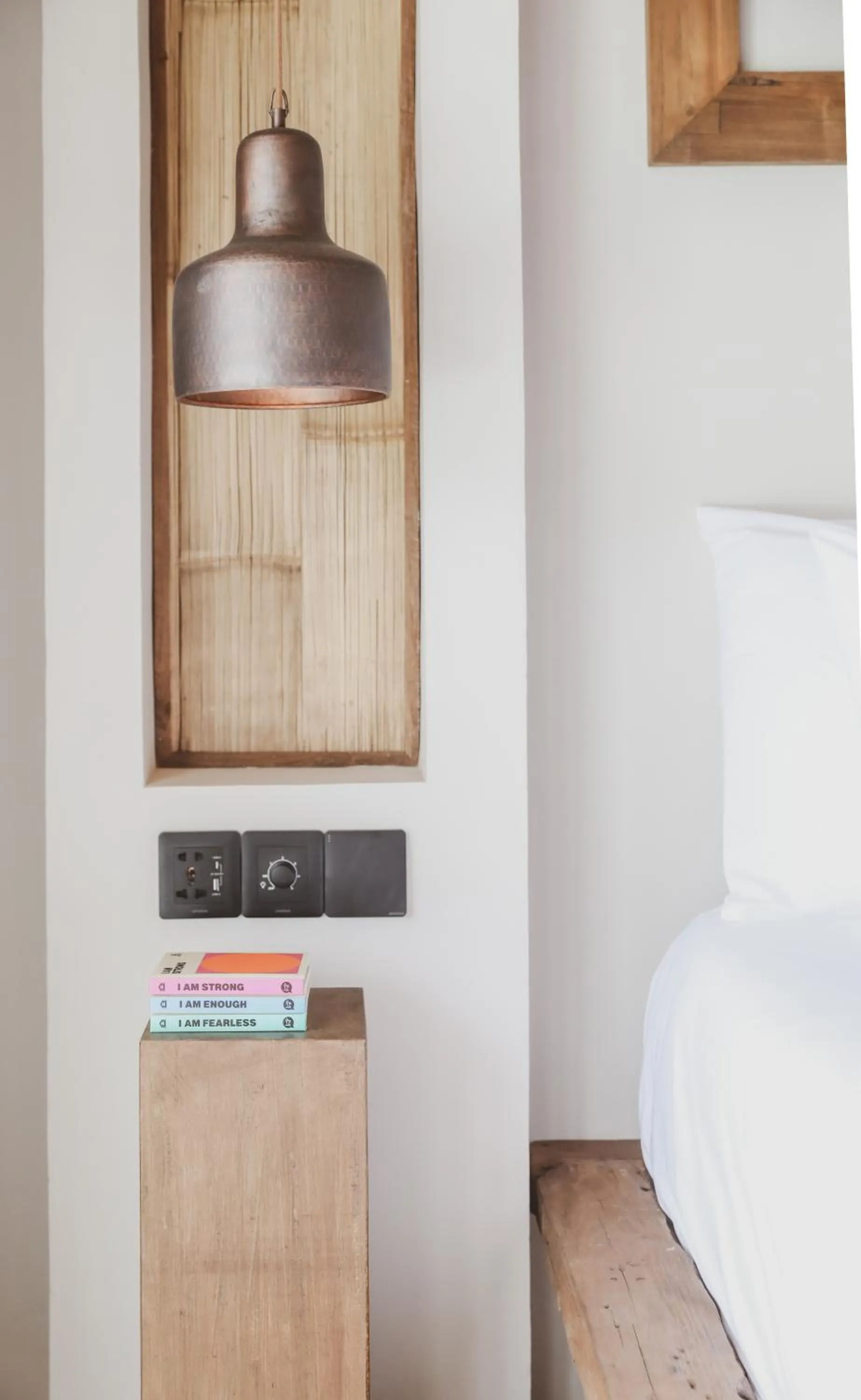 Bed in Kalyana Villa Gili Air