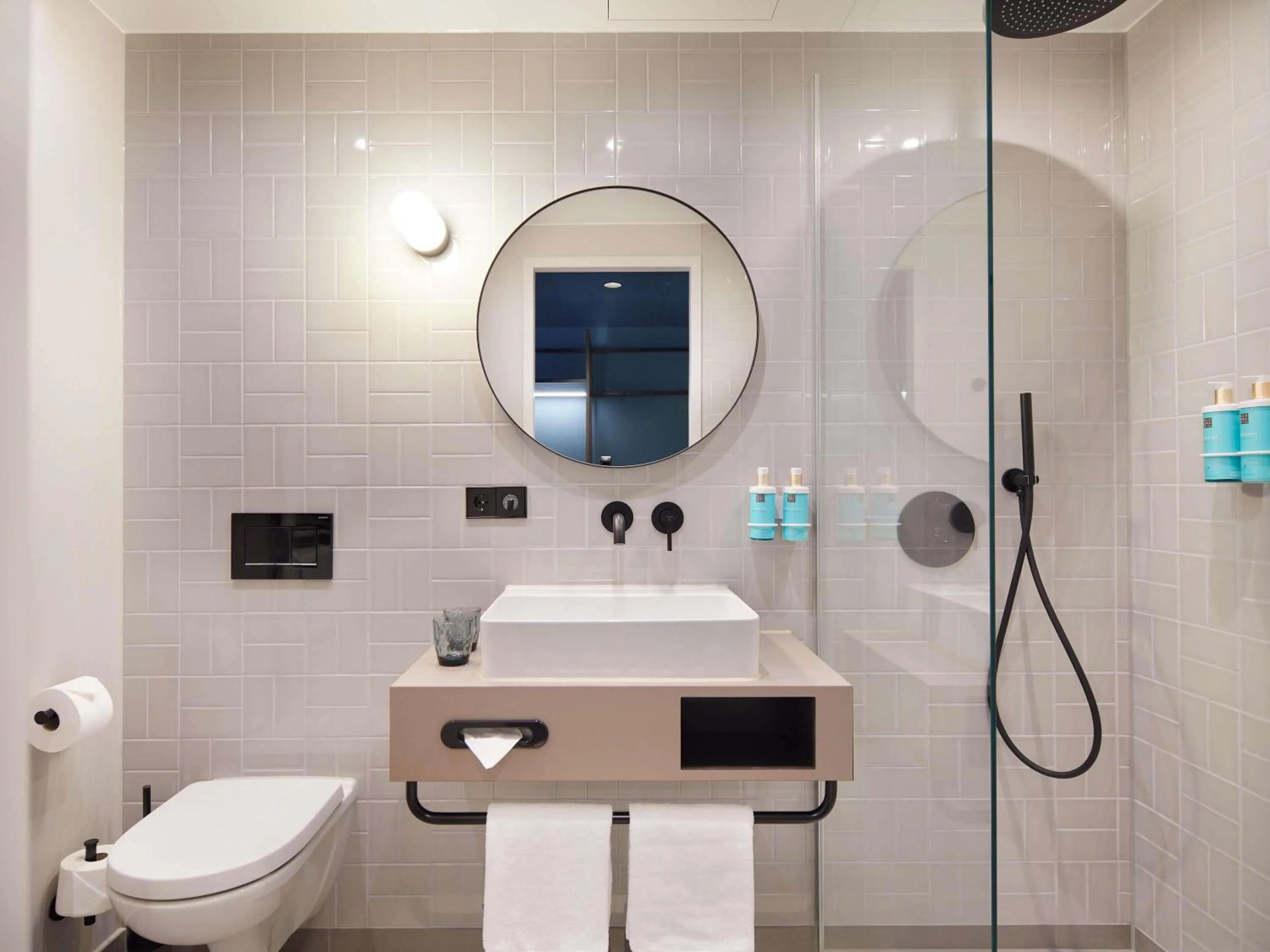 Bedroom in Novotel Hamburg Central Station