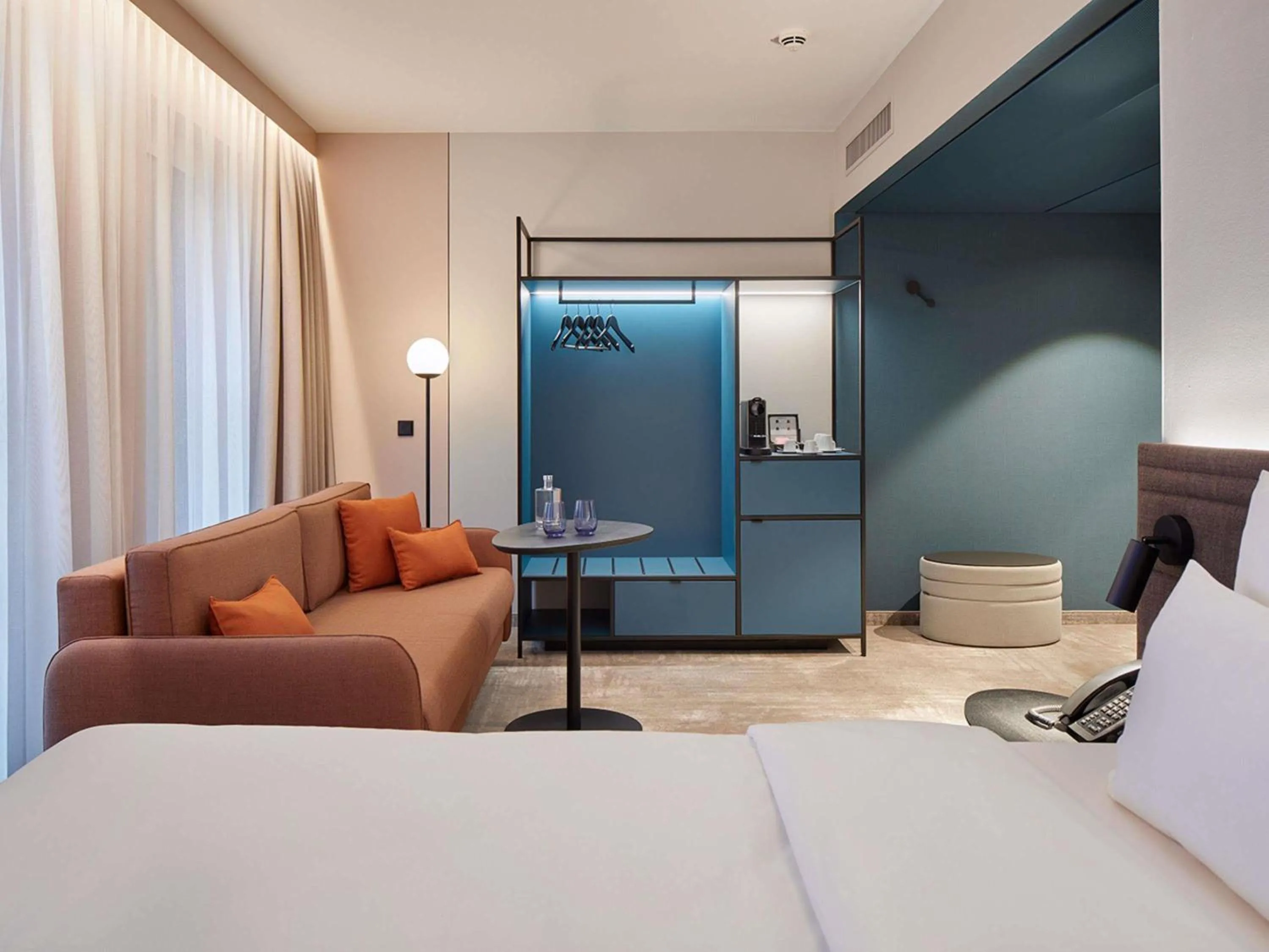 Other, Bed in Novotel Hamburg Central Station