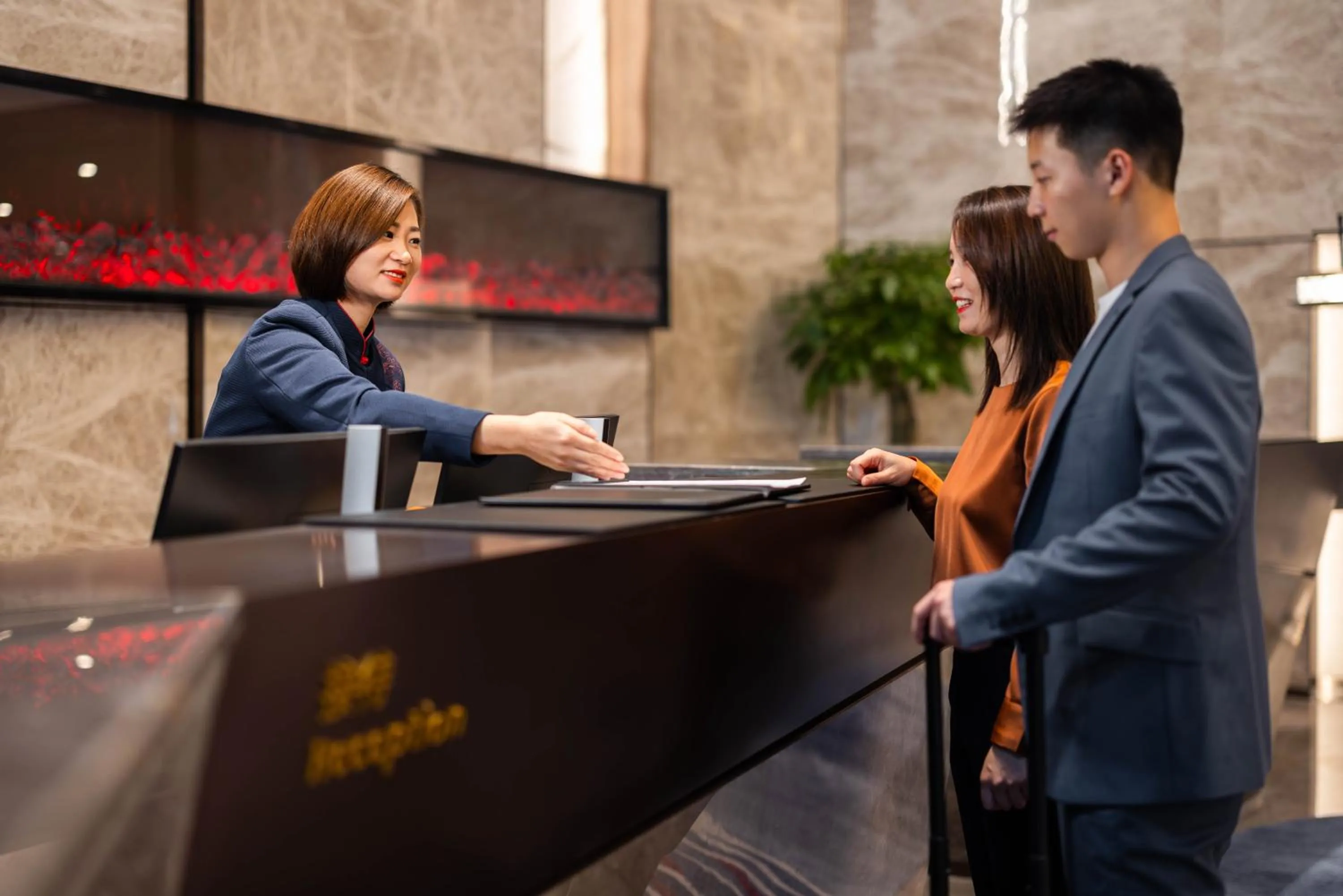Lobby or reception in Grand Mercure Yichang Waitan