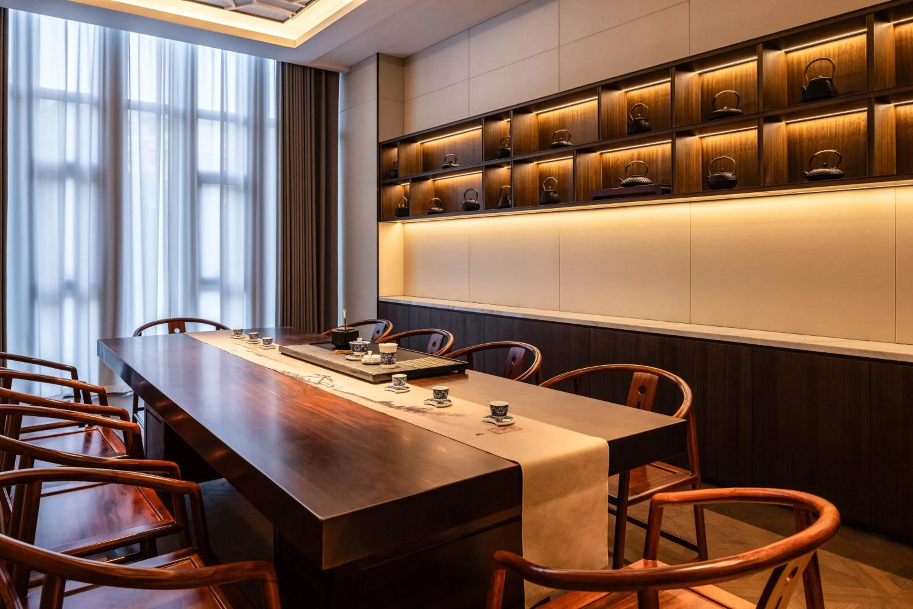 Restaurant/places to eat in Grand Mercure Yichang Waitan