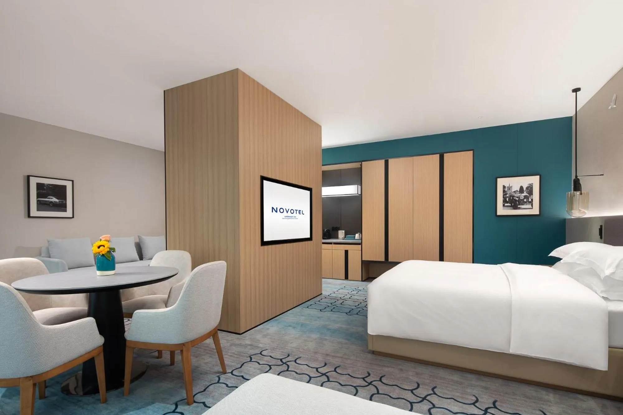 Bed in Novotel Yancheng Exhibition Center