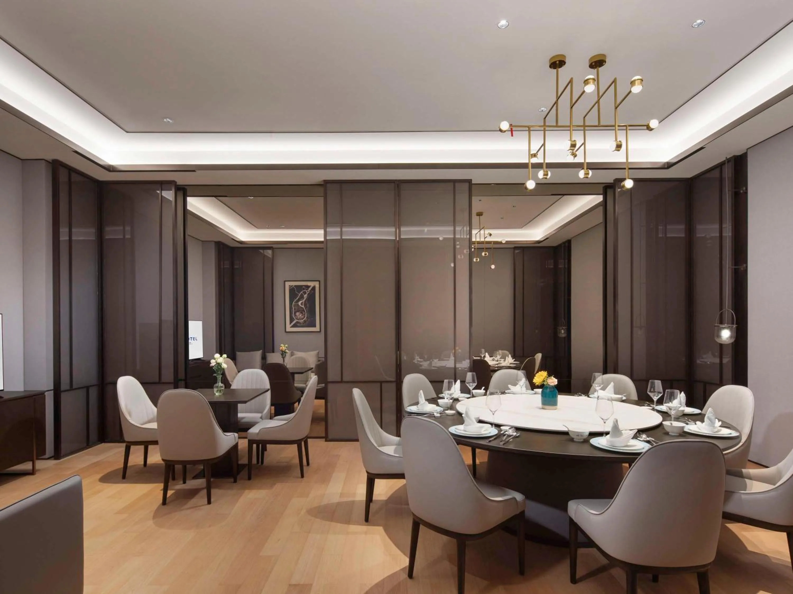 Restaurant/places to eat in Novotel Yancheng Exhibition Center