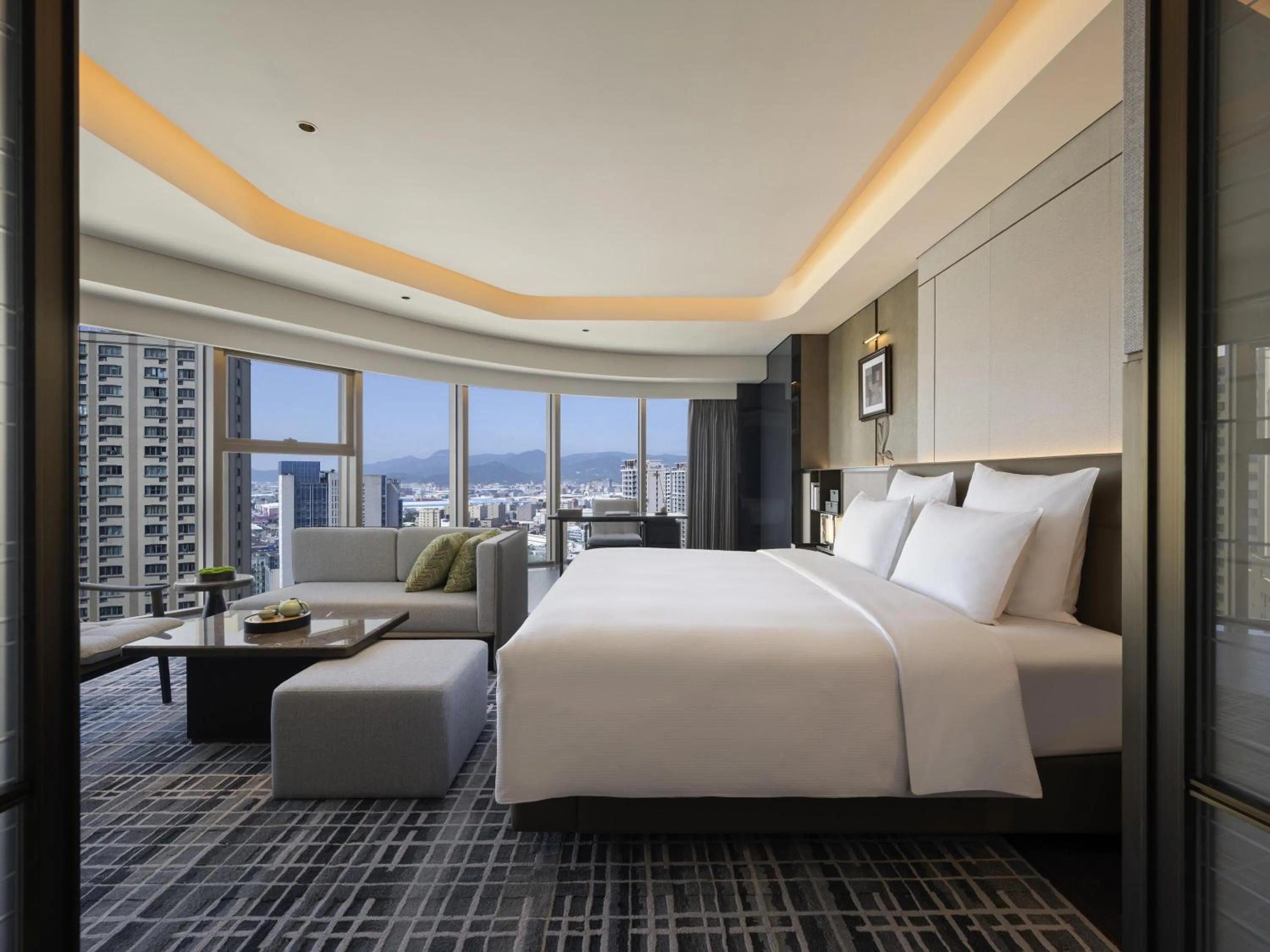 Bedroom, Bed in Pullman Quanzhou Shuitou
