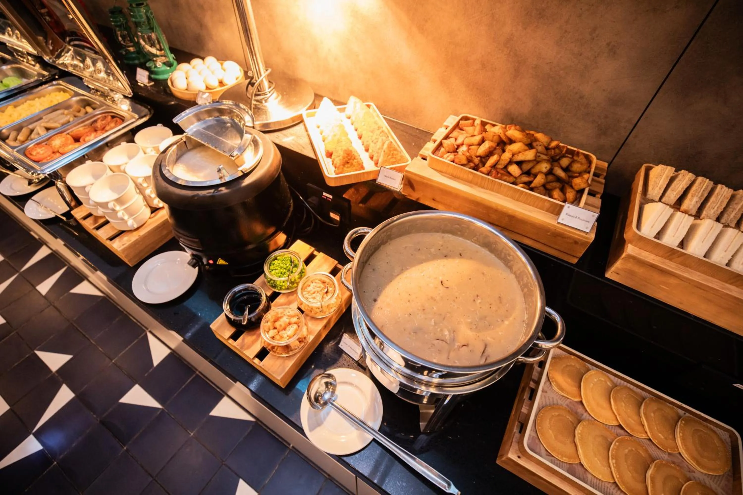 Restaurant/places to eat in Hotel Faber Park Singapore - Handwritten Collection