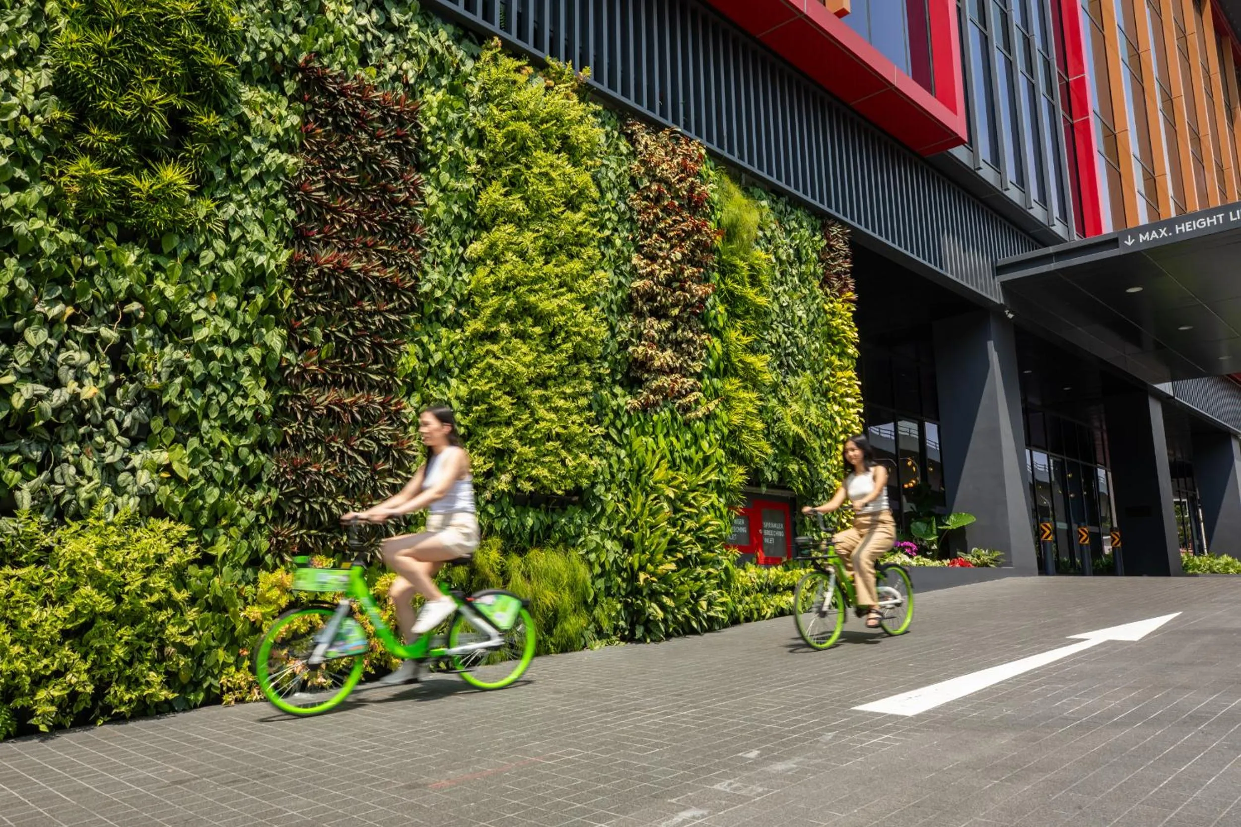 Day in Hotel Faber Park Singapore - Handwritten Collection