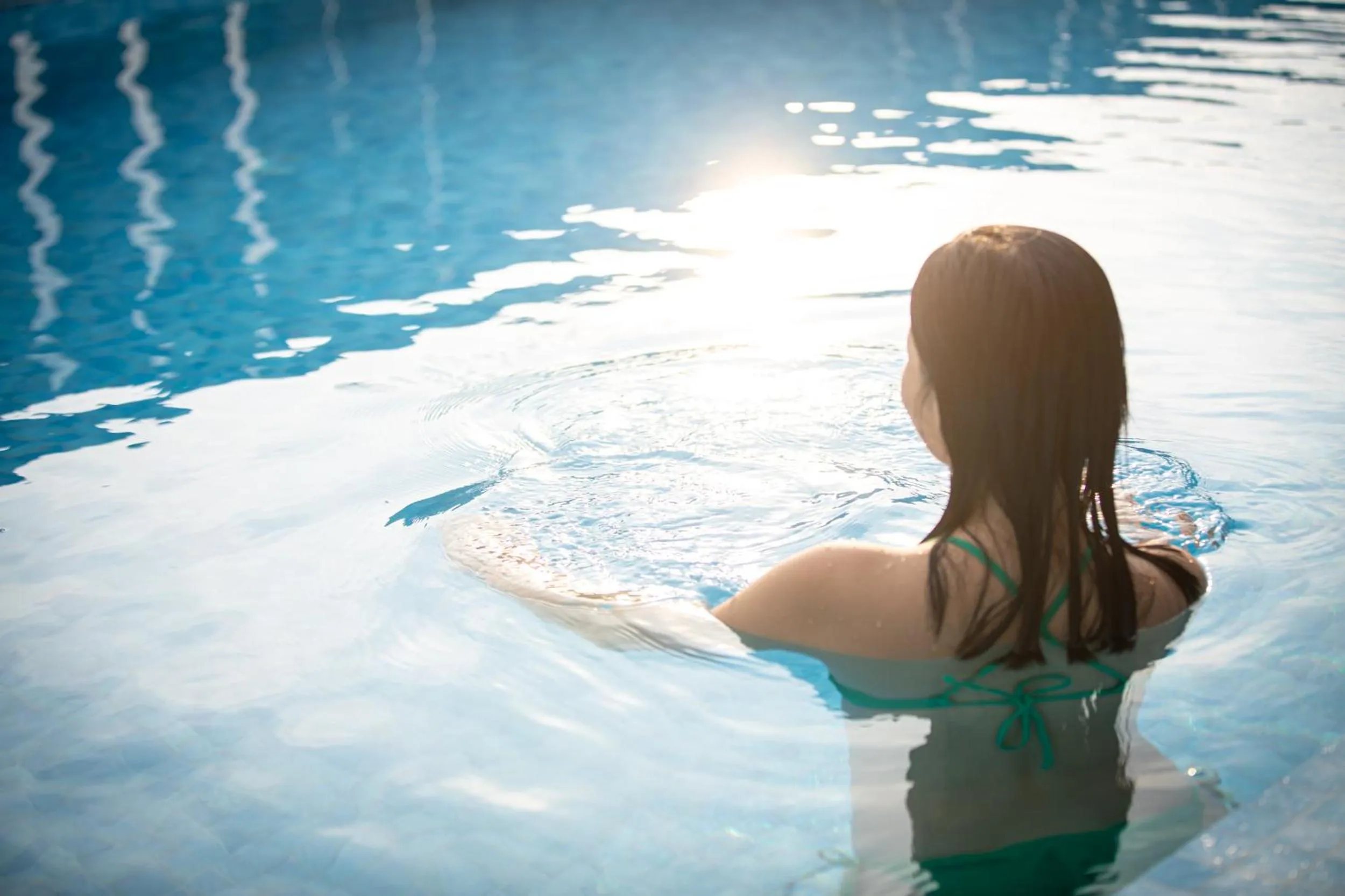 People in Hotel Faber Park Singapore - Handwritten Collection