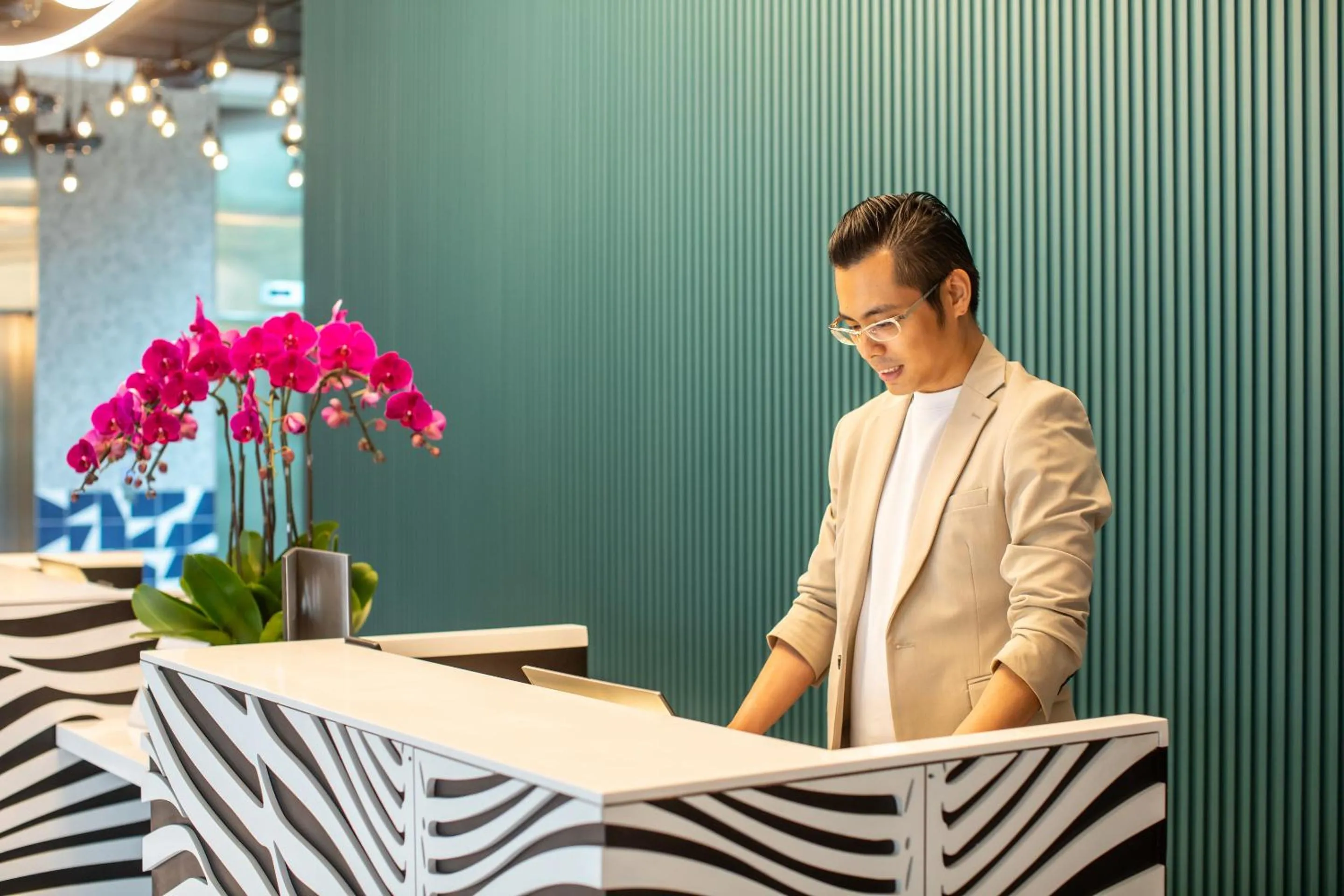 Staff in Hotel Faber Park Singapore - Handwritten Collection