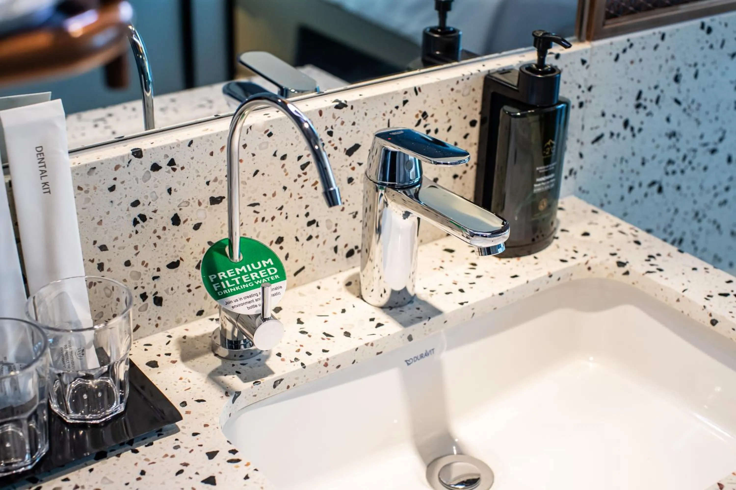 Bathroom in Hotel Faber Park Singapore - Handwritten Collection