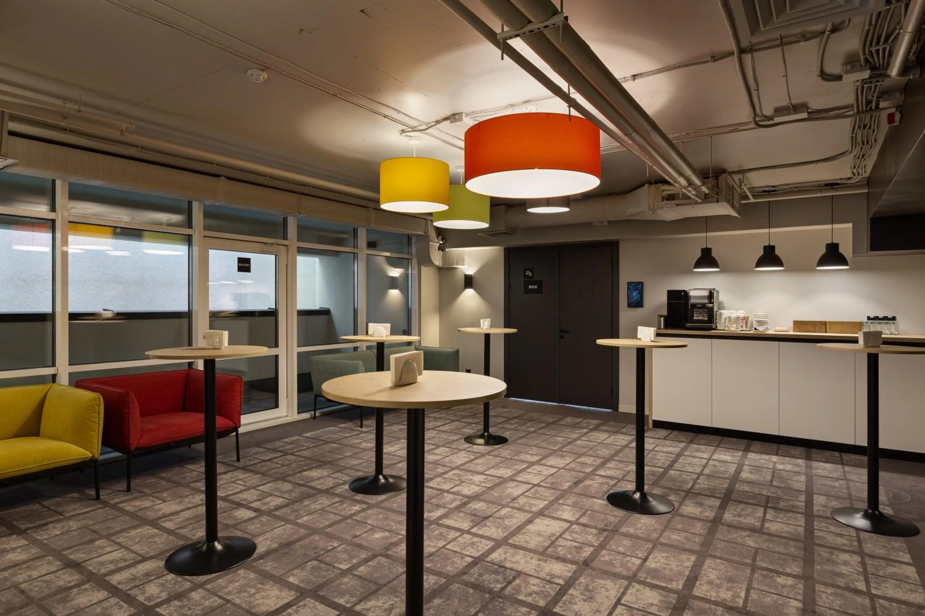 Meeting/conference room in ibis Kyiv Beresteiska