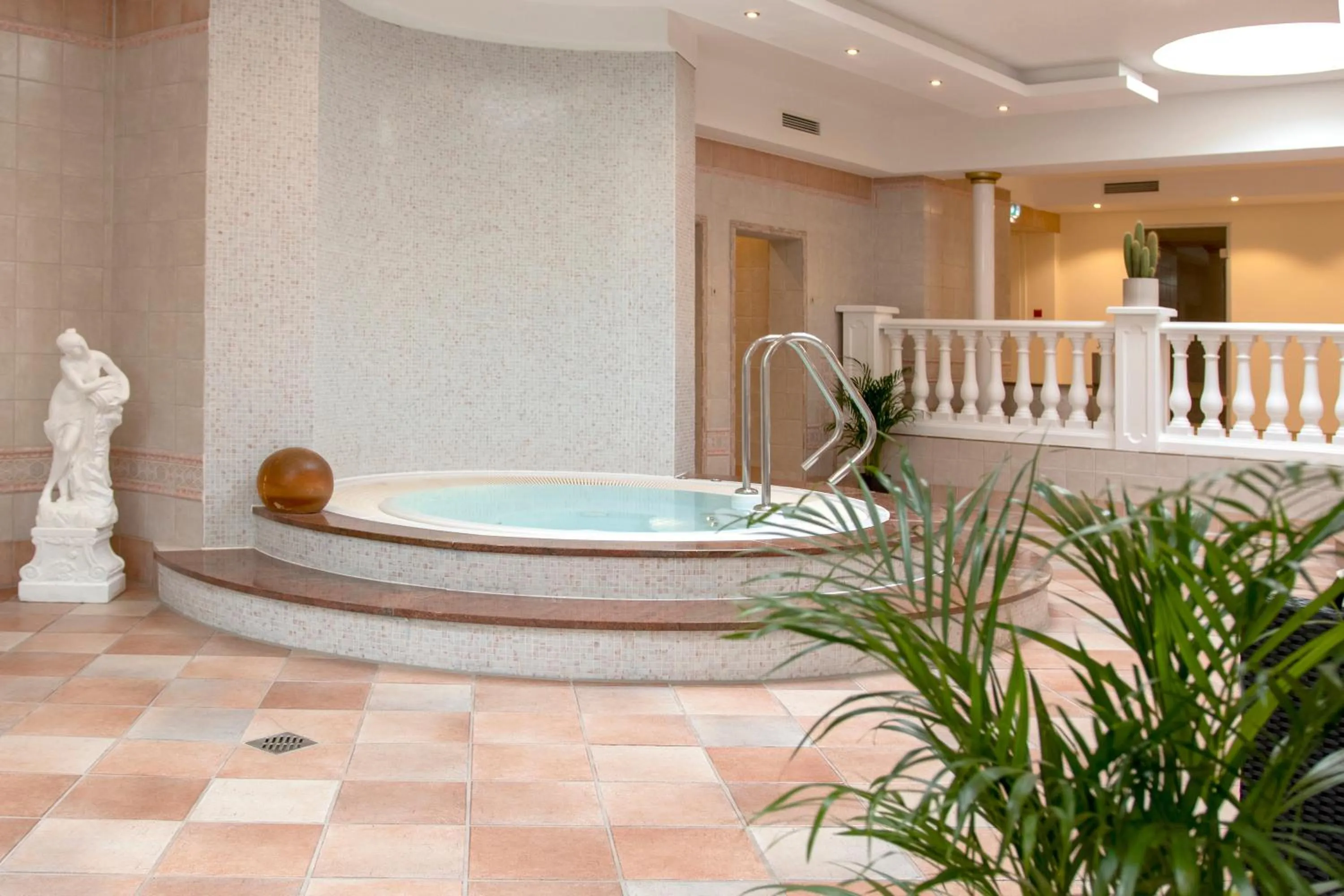 Hot Tub in Golf- und Wellnesshotel Amtsheide