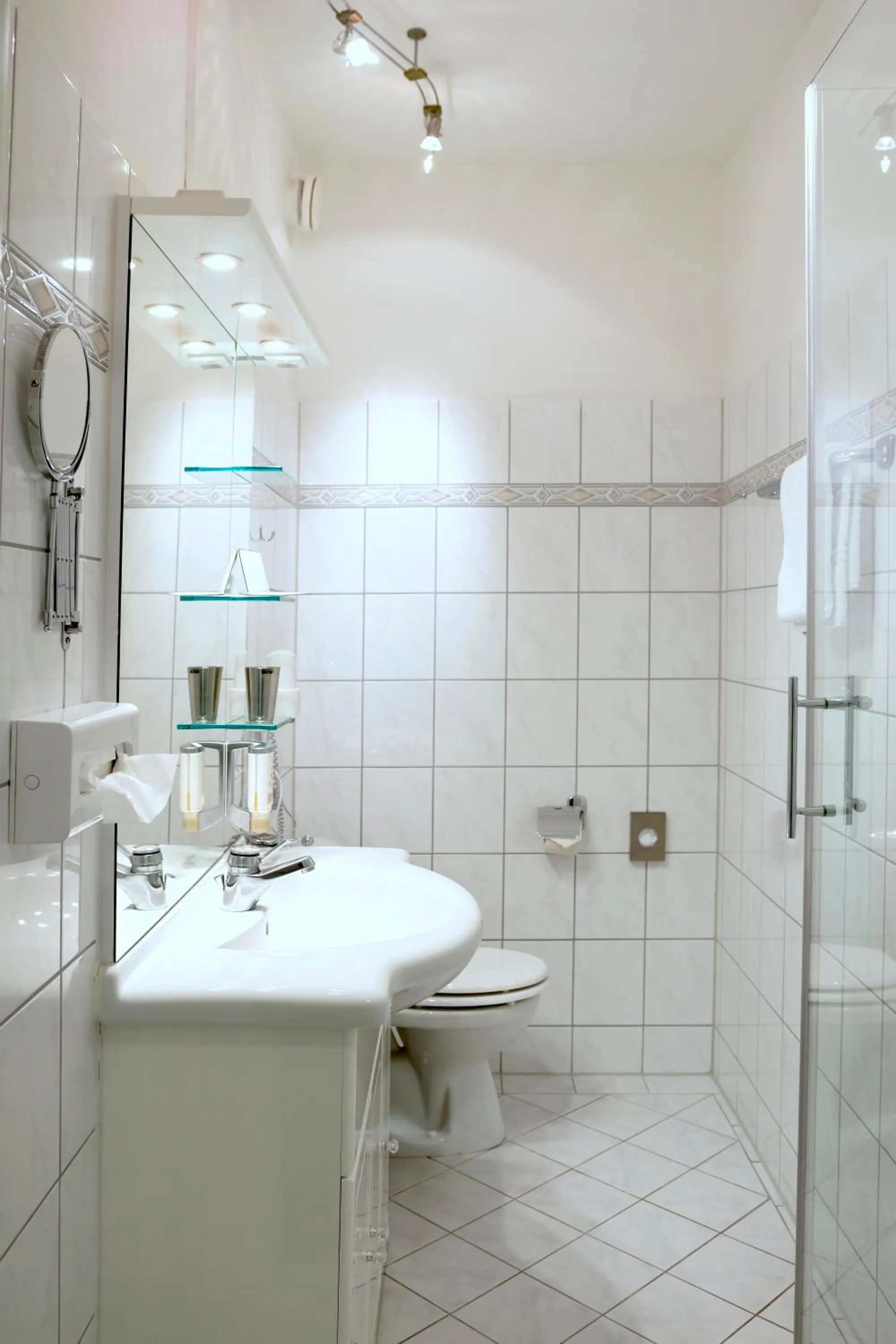 Bathroom in Golf- und Wellnesshotel Amtsheide