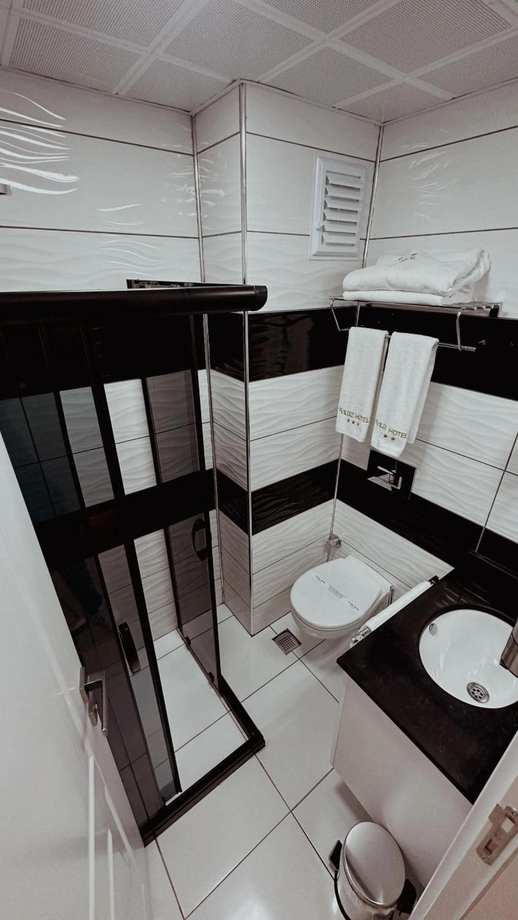 Bathroom in YILDIZ OTEL