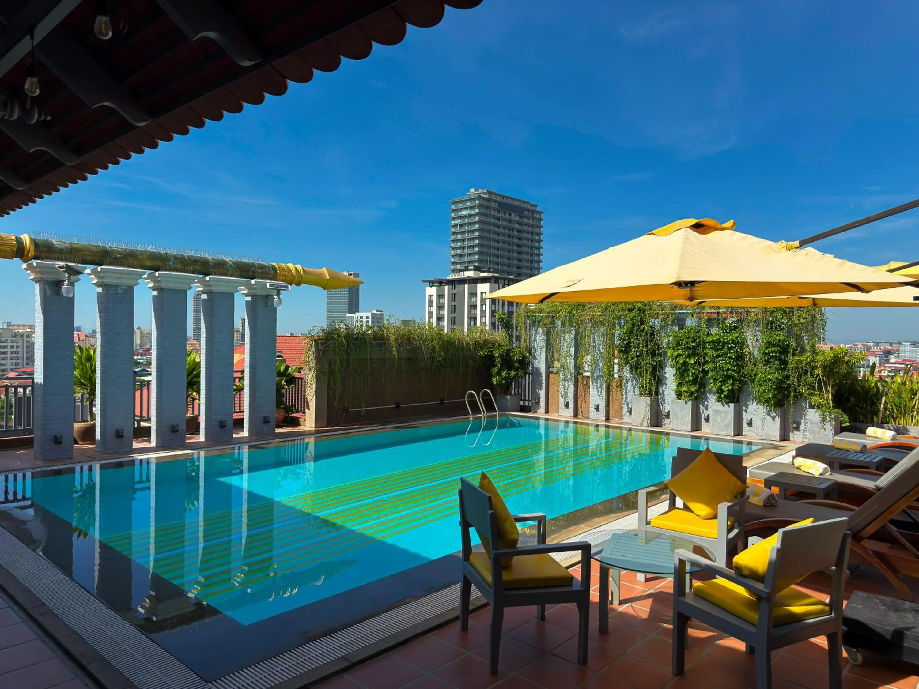 Pool view in Jaya Suites Hotel