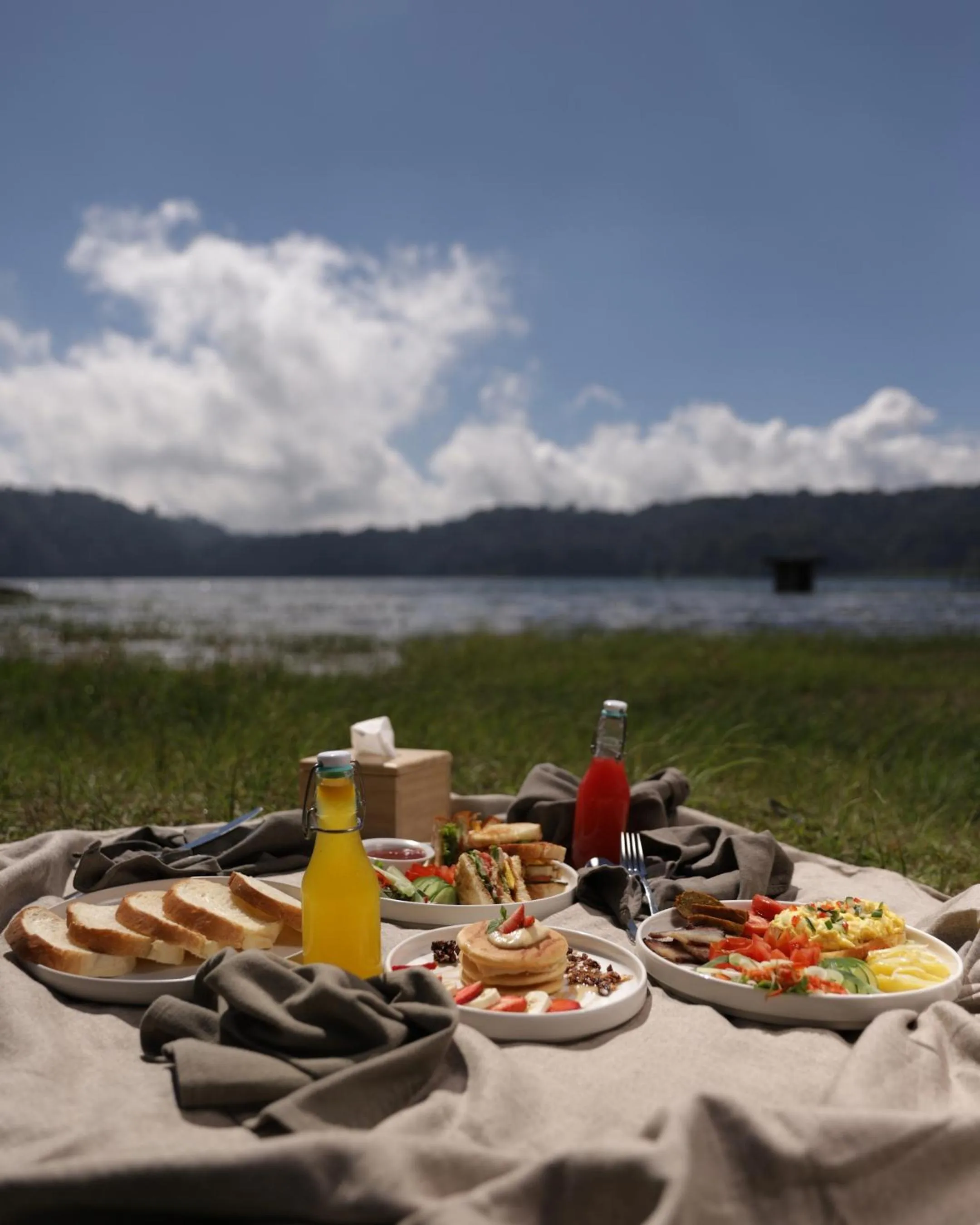Breakfast in Munduk Tentrem Resort