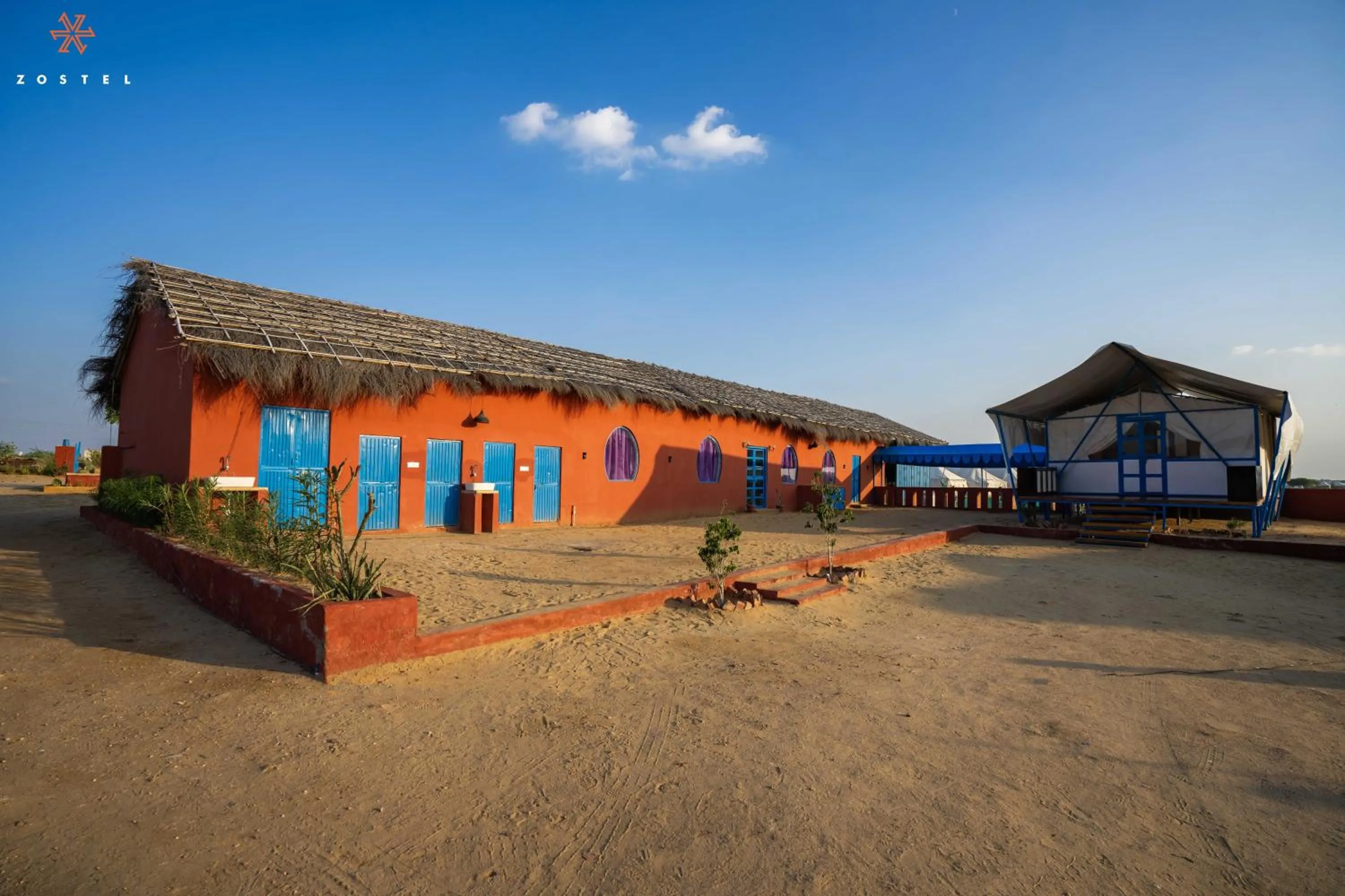 Property building in Zostel Sam Desert (Jaisalmer)