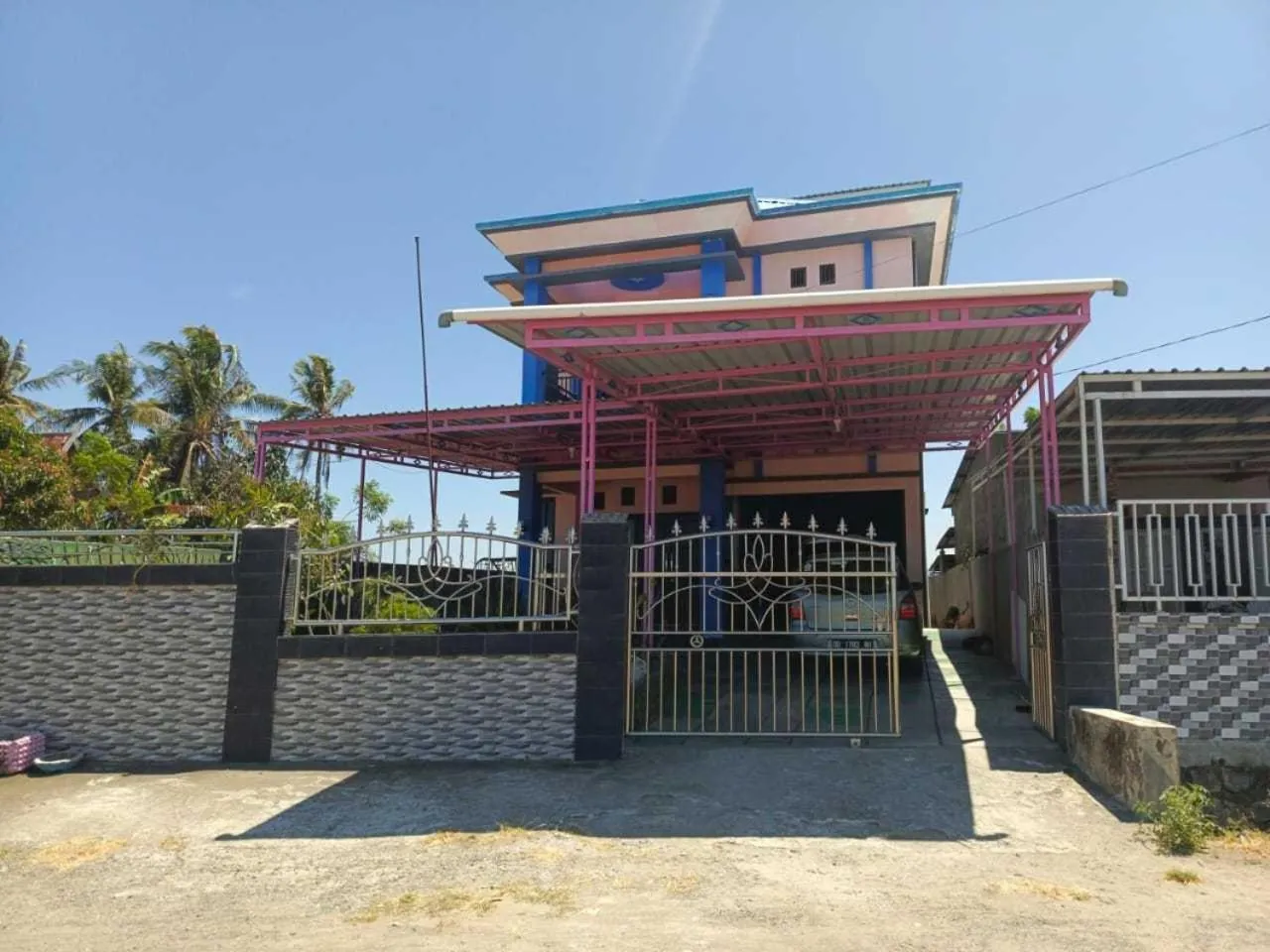 Facade/entrance in Hotel O Penginapan Noval